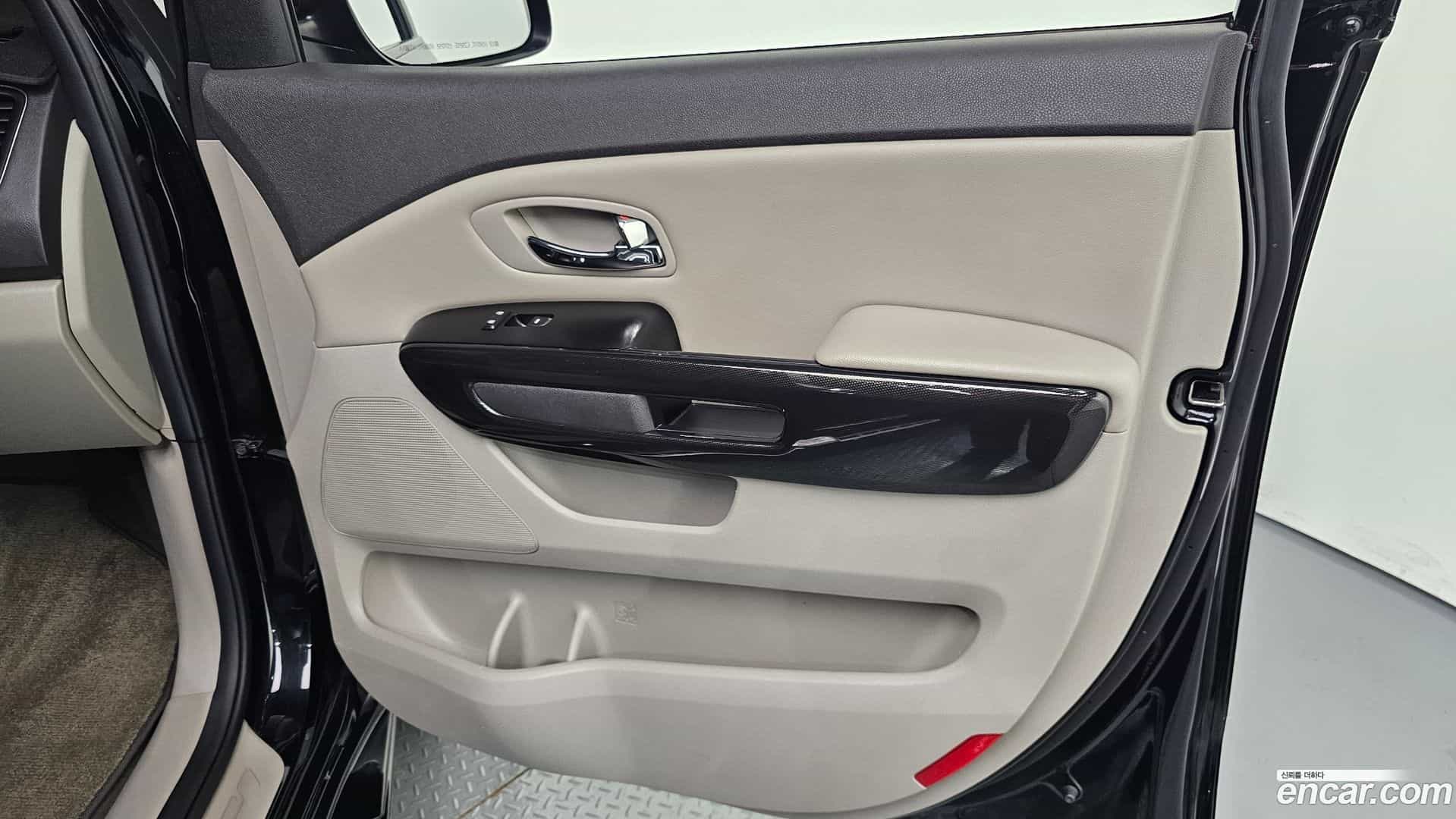 Canival Kia 2016.3-INNER-035