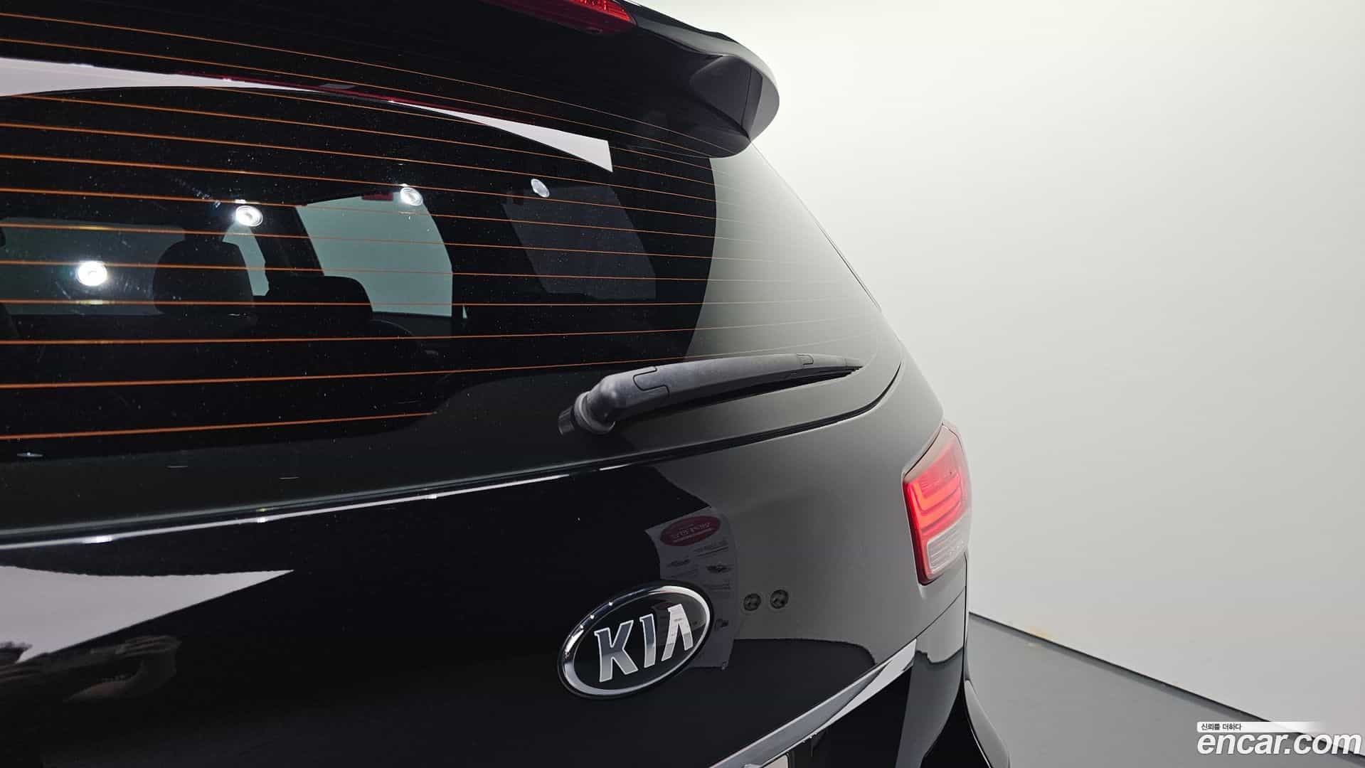Canival Kia 2016.3-OPTION-044