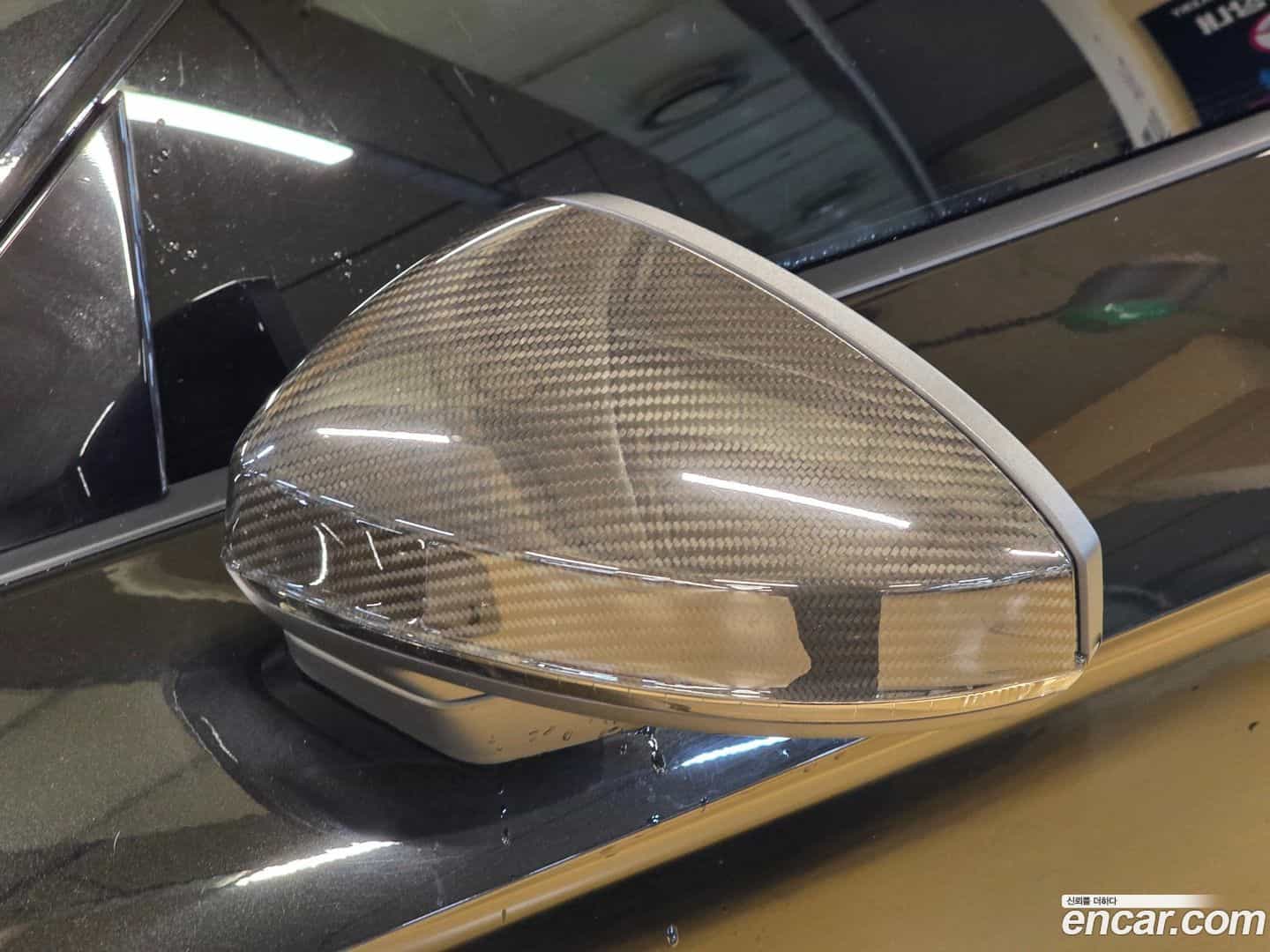 R8 Audi 2017.11-OPTION-020