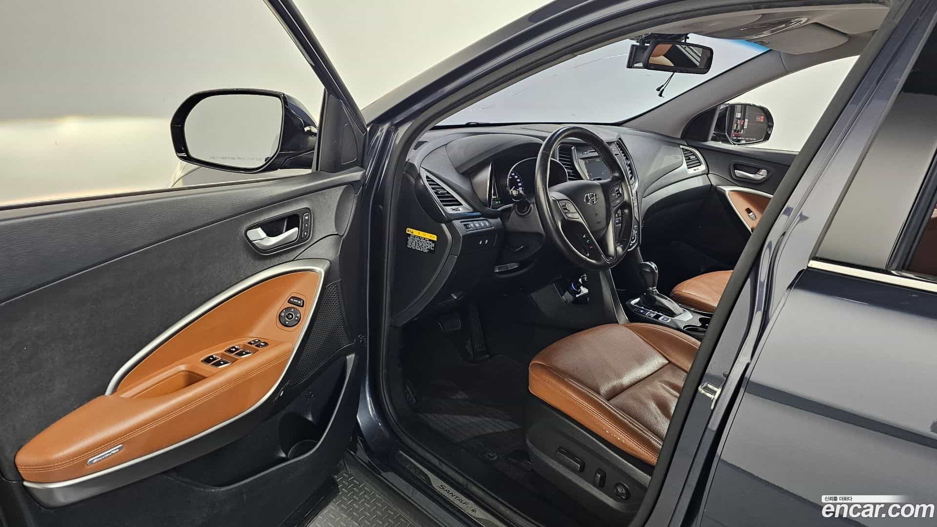 Santafe Hyundai 2015.9-INNER-010