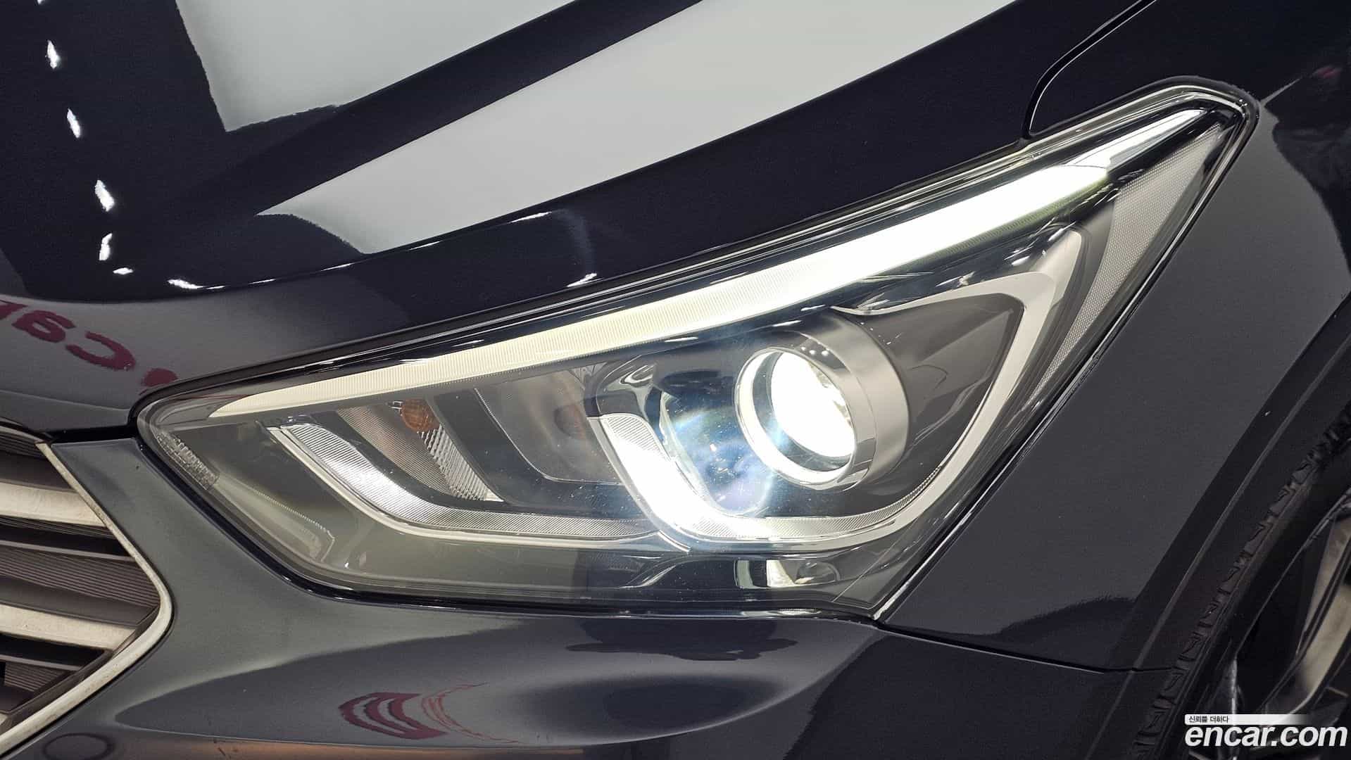 Santafe Hyundai 2015.9-OUTER-032