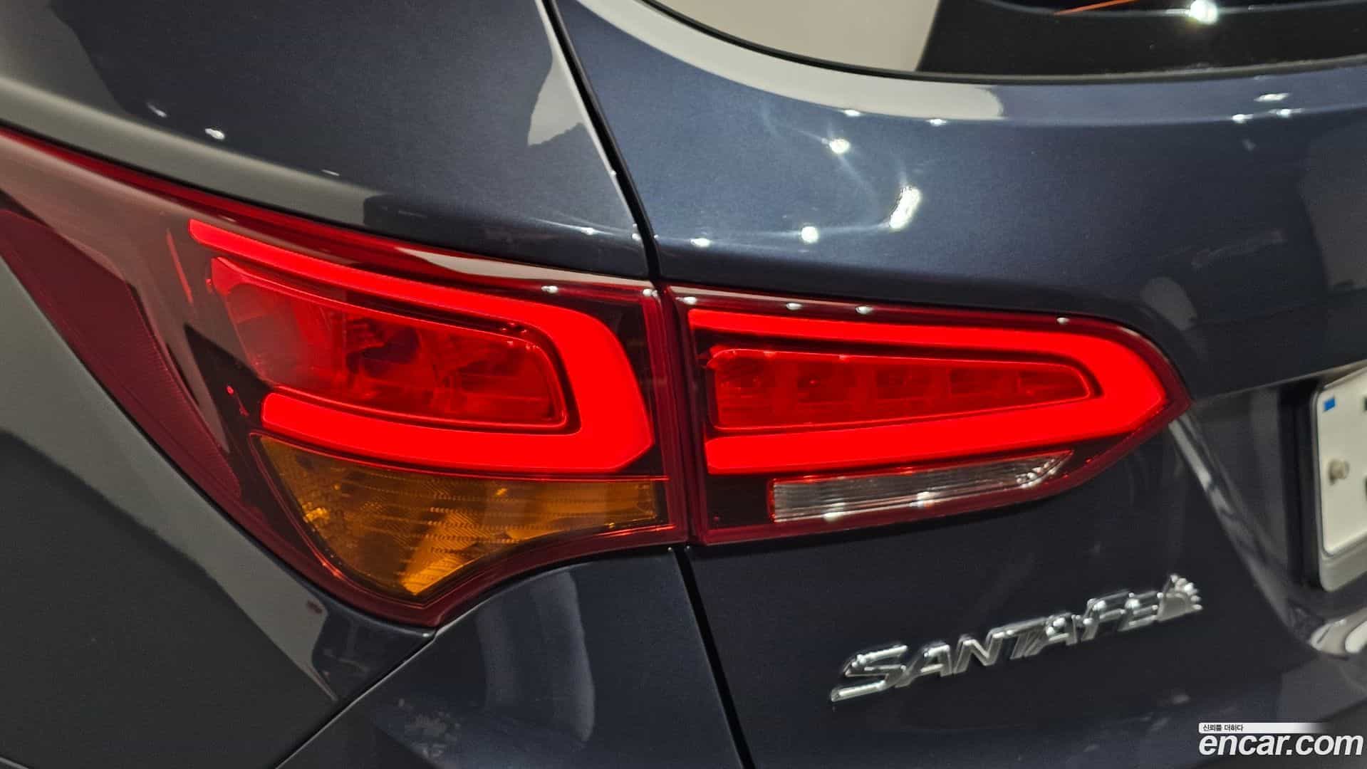 Santafe Hyundai 2015.9-OUTER-033