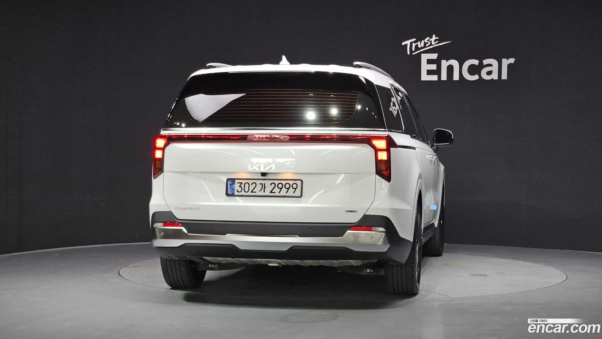 Canival Kia 2025.10-OUTER-004
