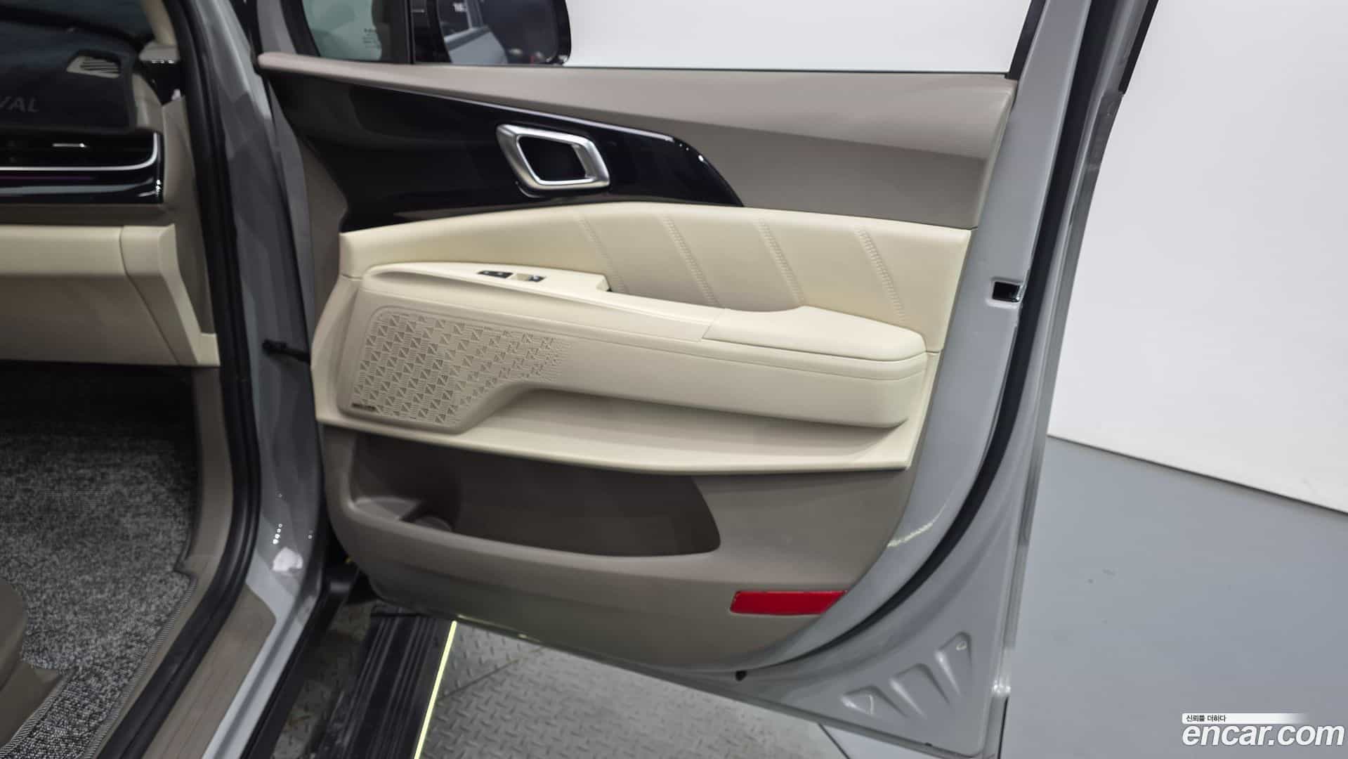 Canival Kia 2024.2-INNER-035