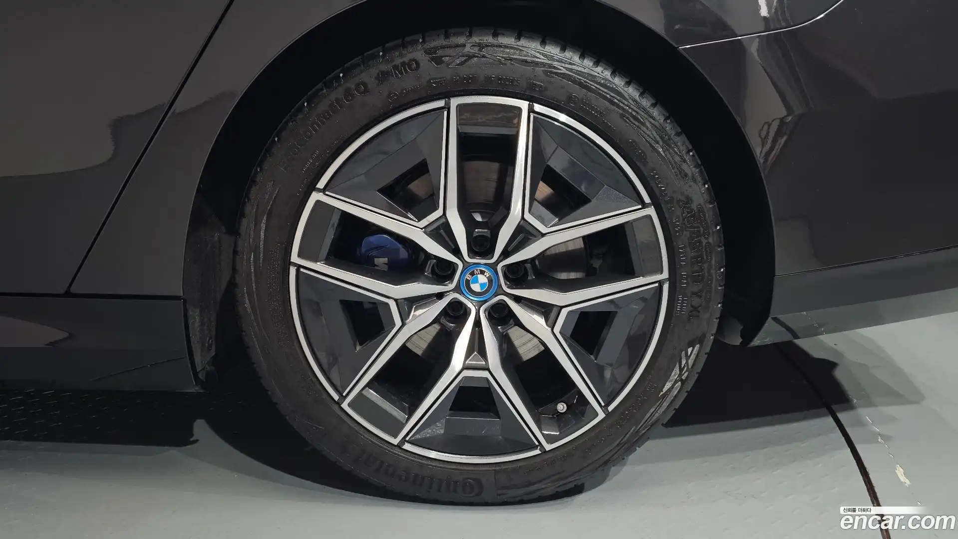 i5 BMW 2024.8-OUTER-031