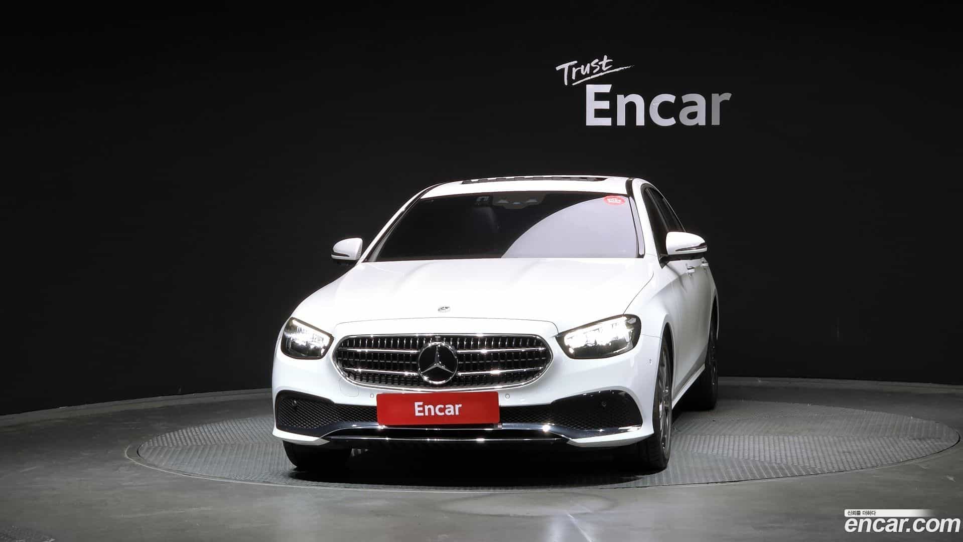 E-Class Mercedes-Benz 2023.7-OUTER-003
