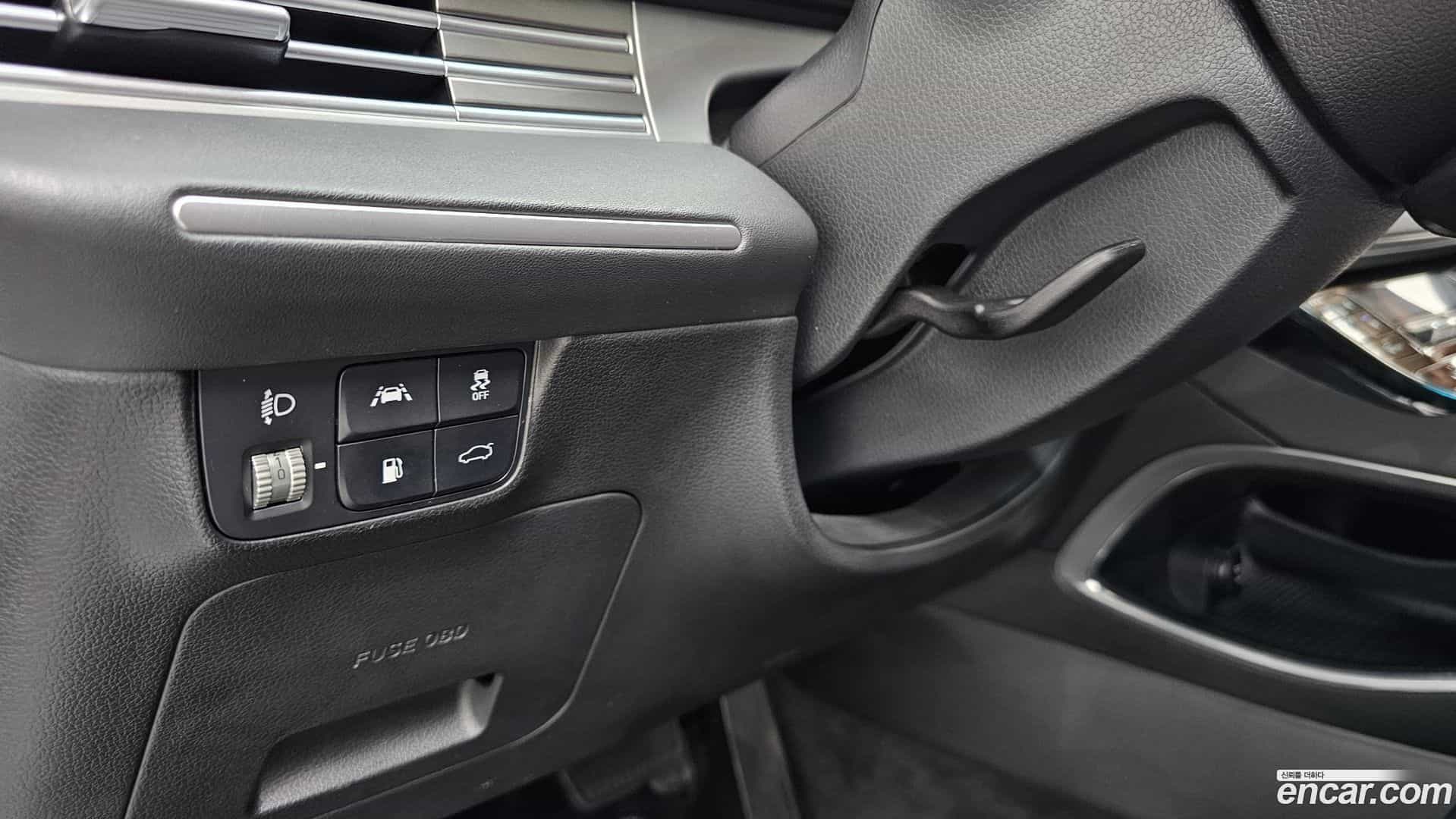 Grandeur Hyundai 2022.1-OPTION-024