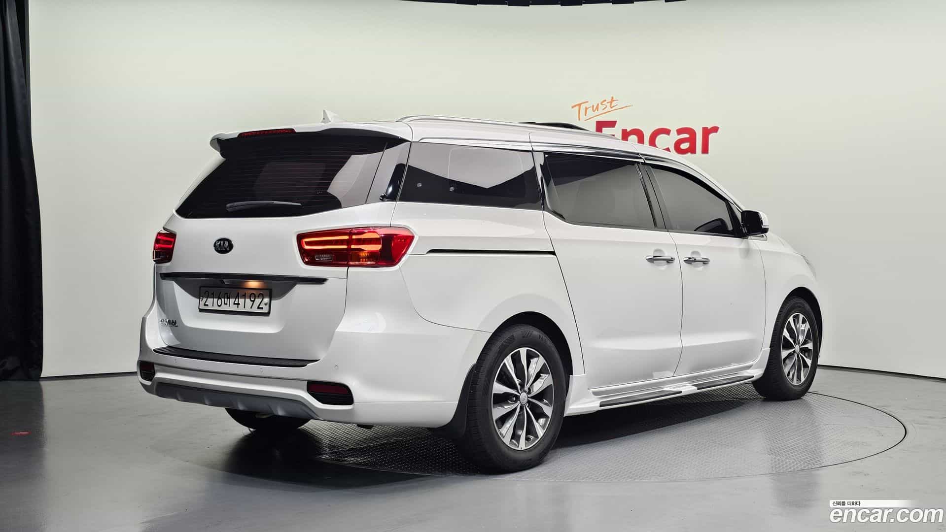 Canival Kia 2019.5-OUTER-002