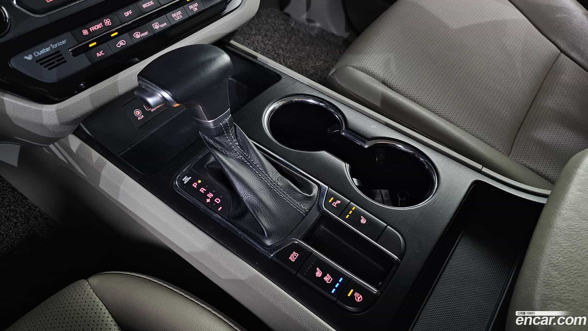 Canival Kia 2019.5-INNER-009