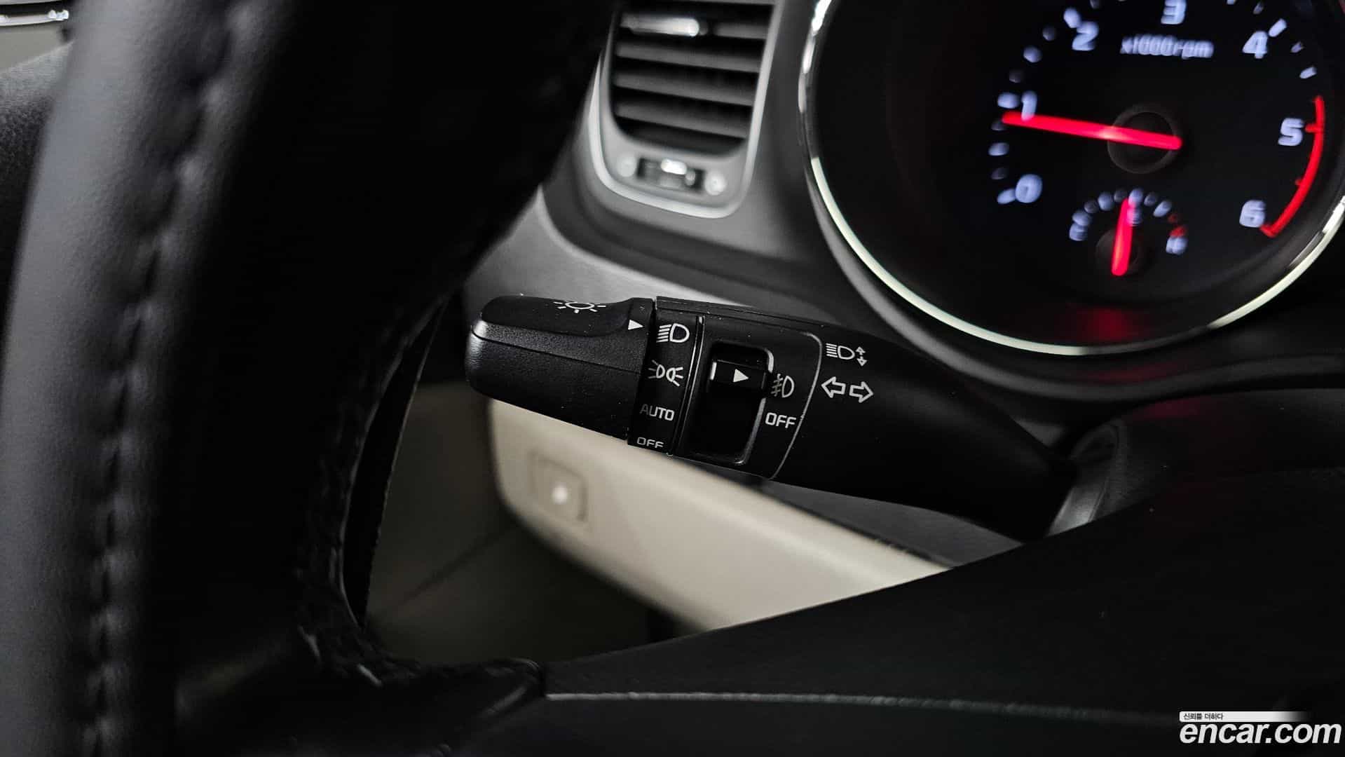Canival Kia 2019.5-OPTION-018