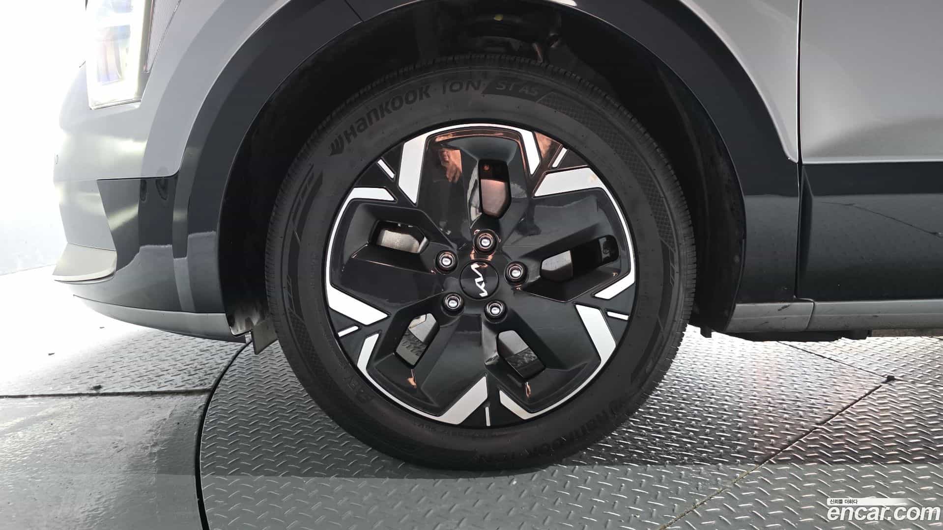 Niro Kia 2023.10-OUTER-005