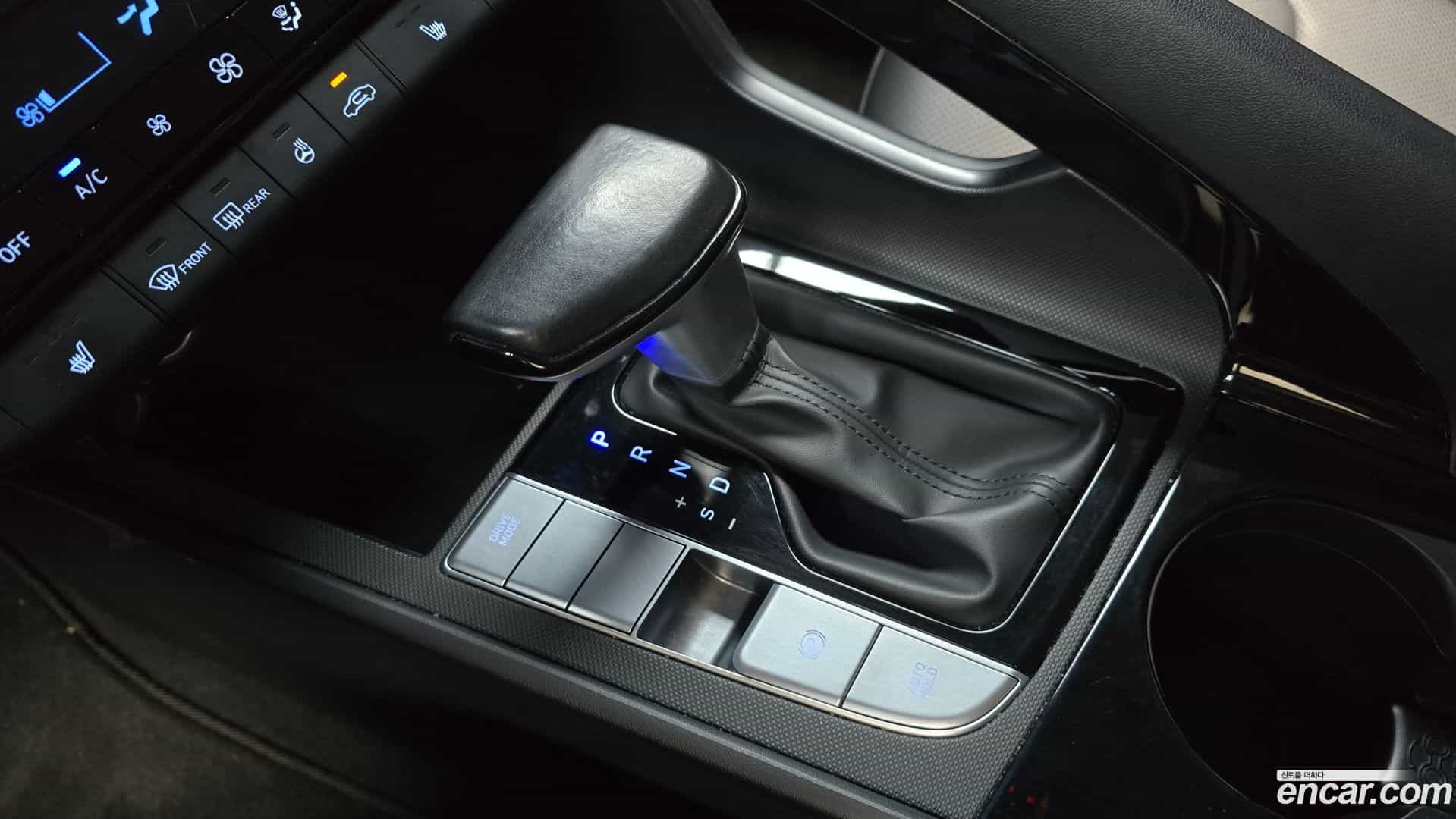 AVANTE Hyundai 2023.0-INNER-009