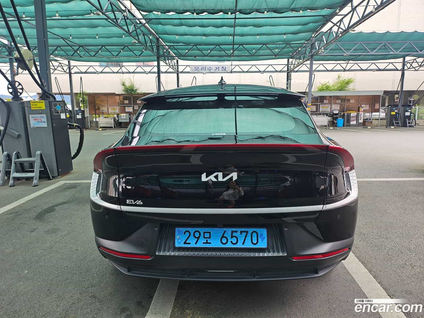 EV6 Kia 2021.10-OUTER-005