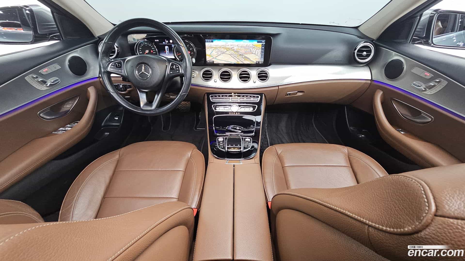 E-Class Mercedes-Benz 2018.5-INNER-007