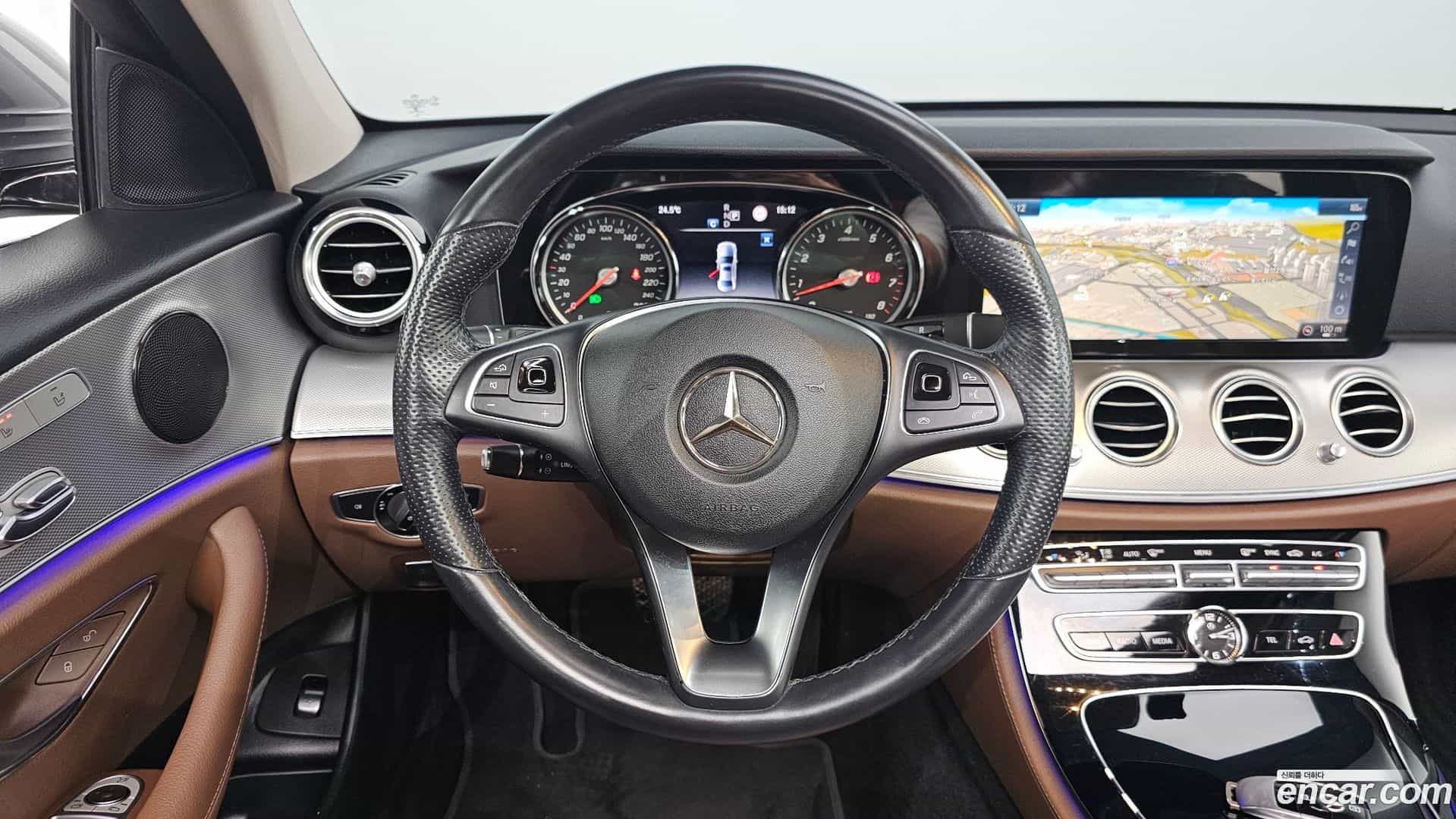 E-Class Mercedes-Benz 2018.5-OPTION-017
