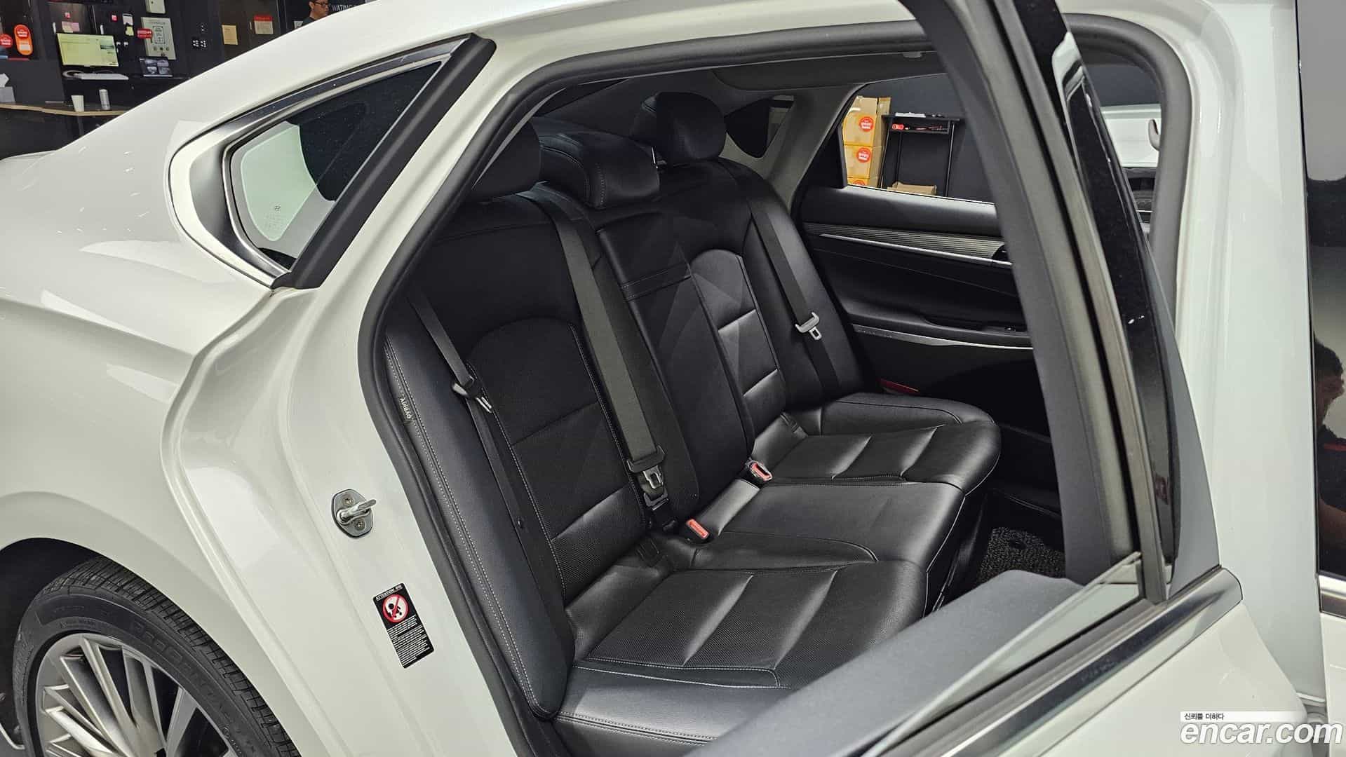 Grandeur Hyundai 2017.4-INNER-036