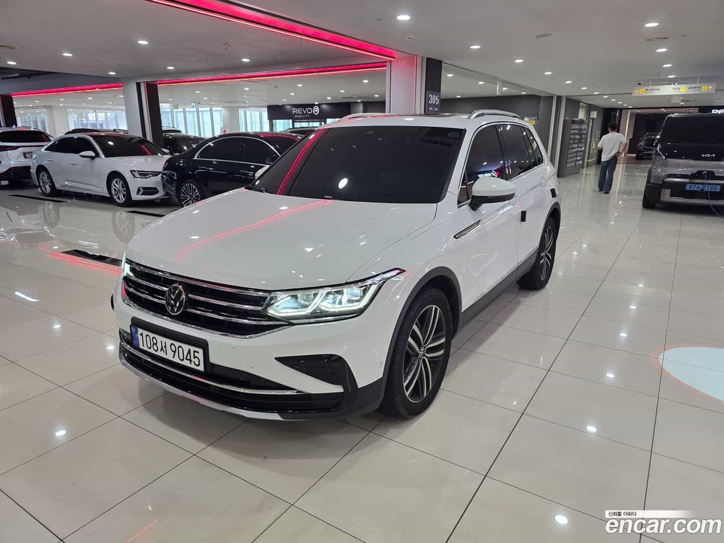 Tiguan Volkswagen 2023.7-OUTER-001
