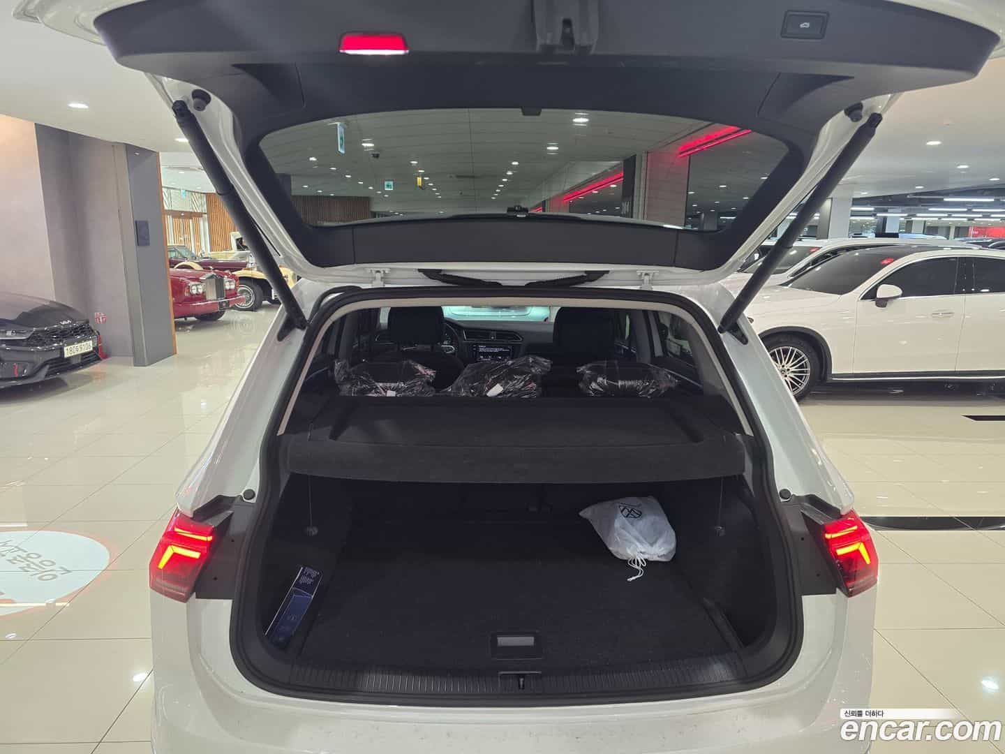 Tiguan Volkswagen 2023.7-INNER-008