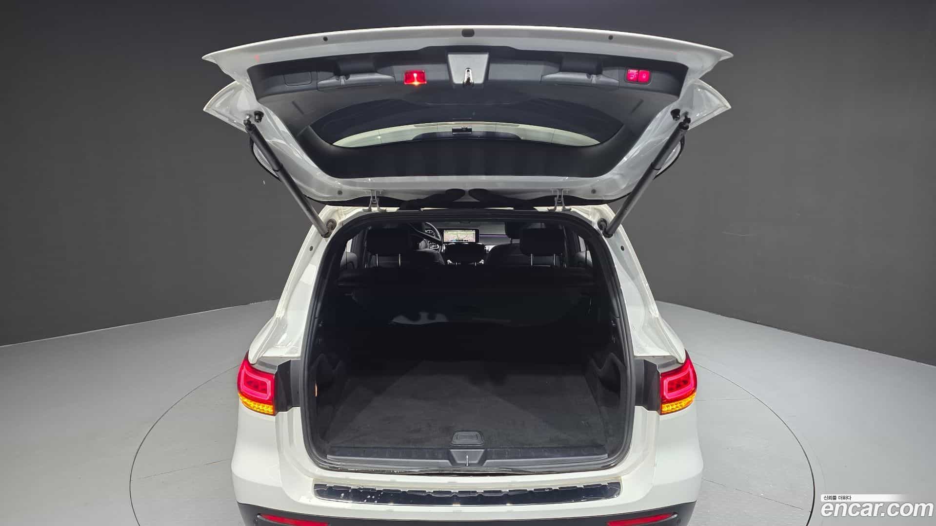 GLB-Class Mercedes-Benz 2020.9-OPTION-021