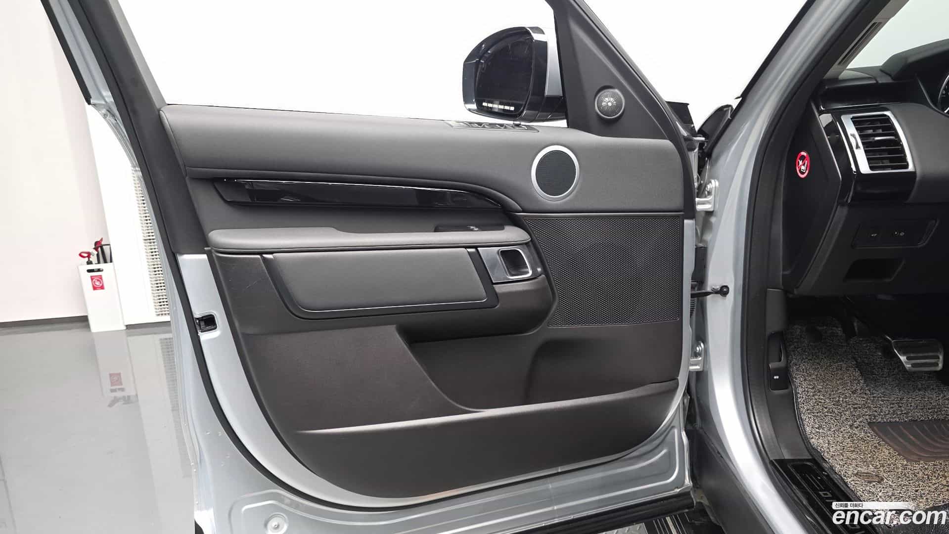 Discovery Land Rover 2018.10-INNER-034