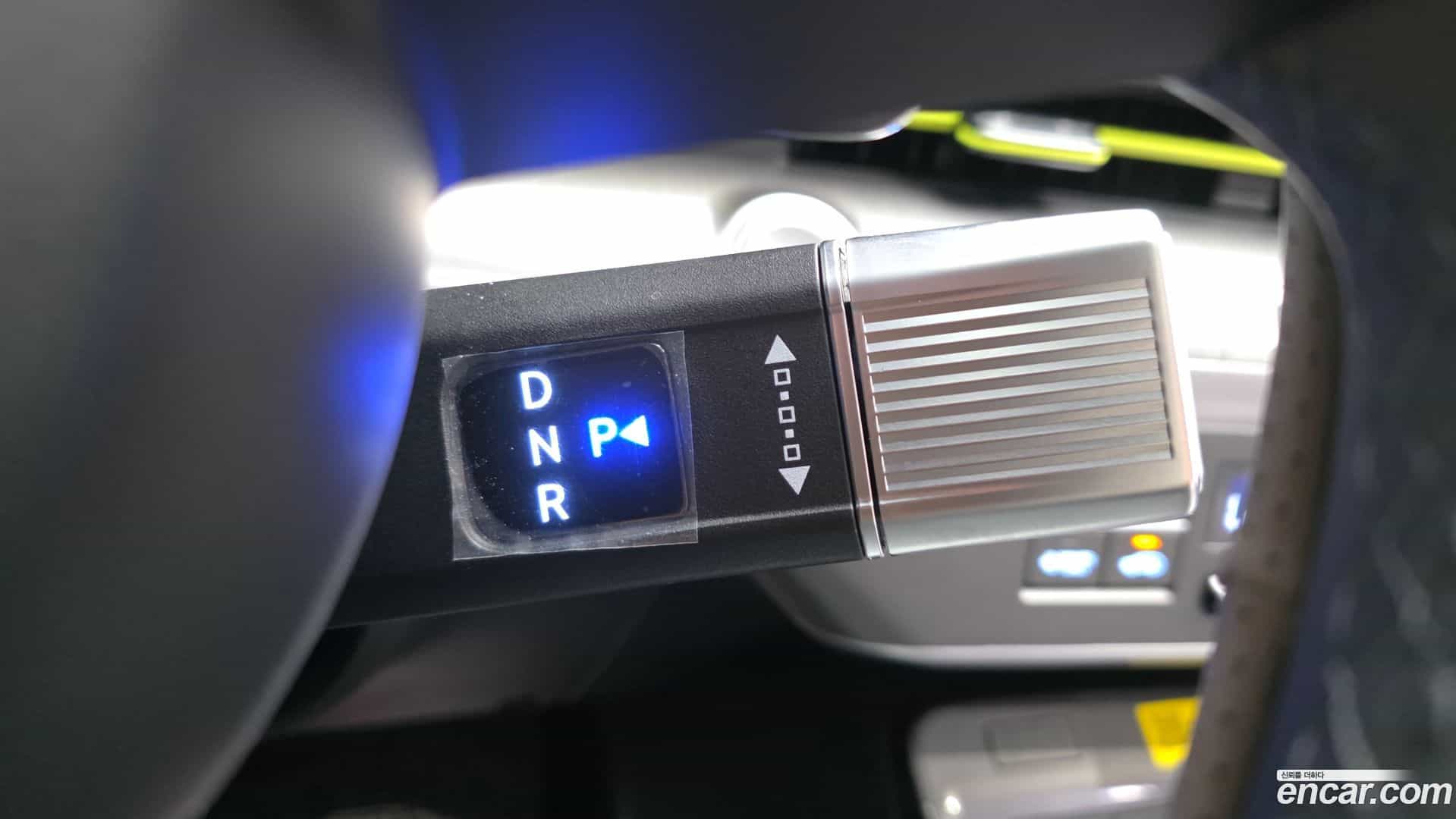 Kona Hyundai 2025.4-INNER-009