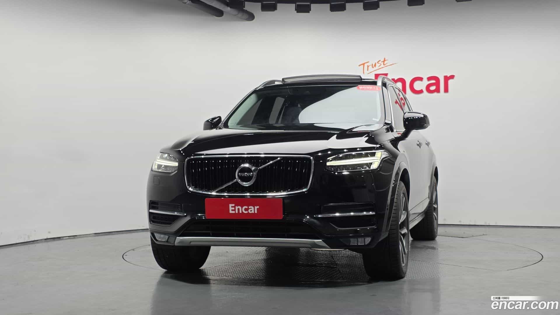 XC90 Volvo 2018.0-OUTER-003