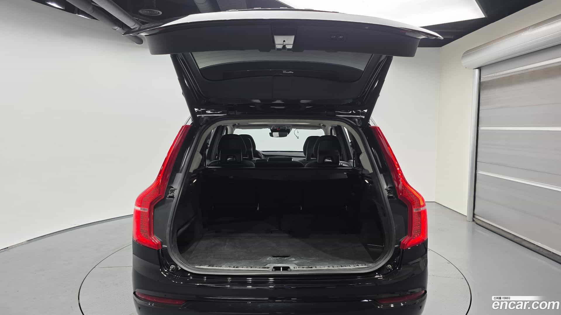 XC90 Volvo 2018.0-OPTION-024