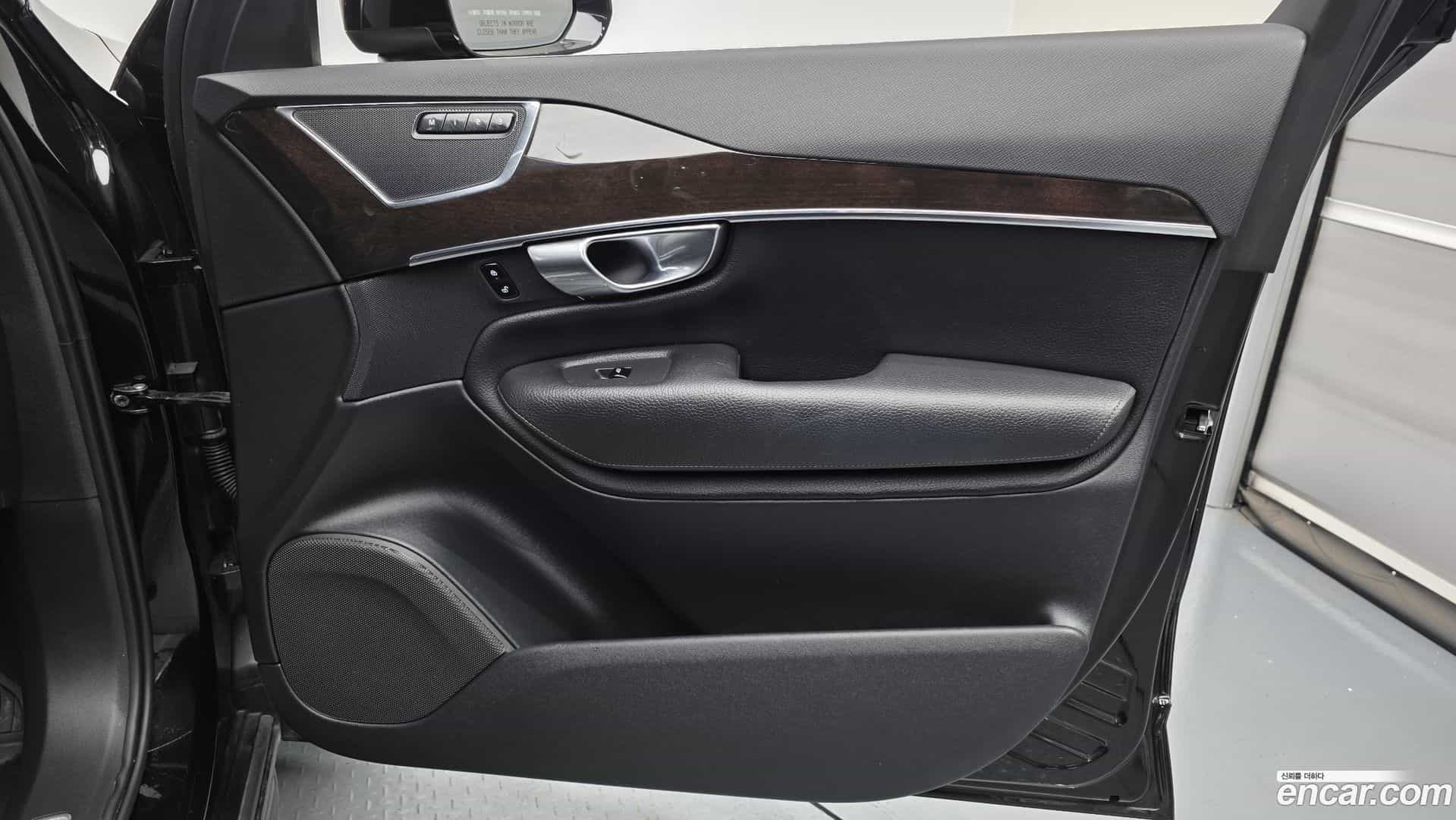 XC90 Volvo 2018.0-INNER-034