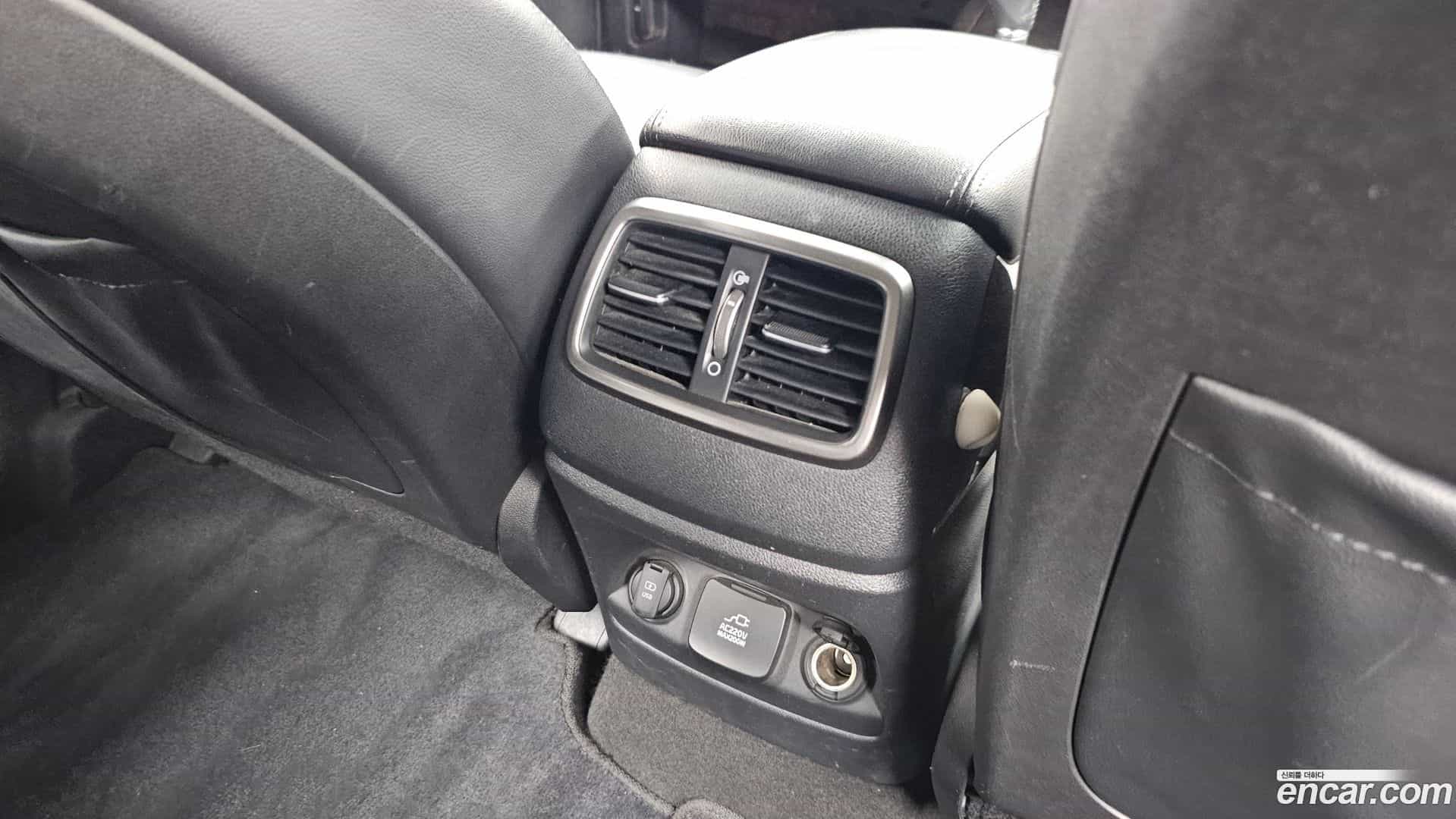 Sorento Kia 2016.2-OPTION-044
