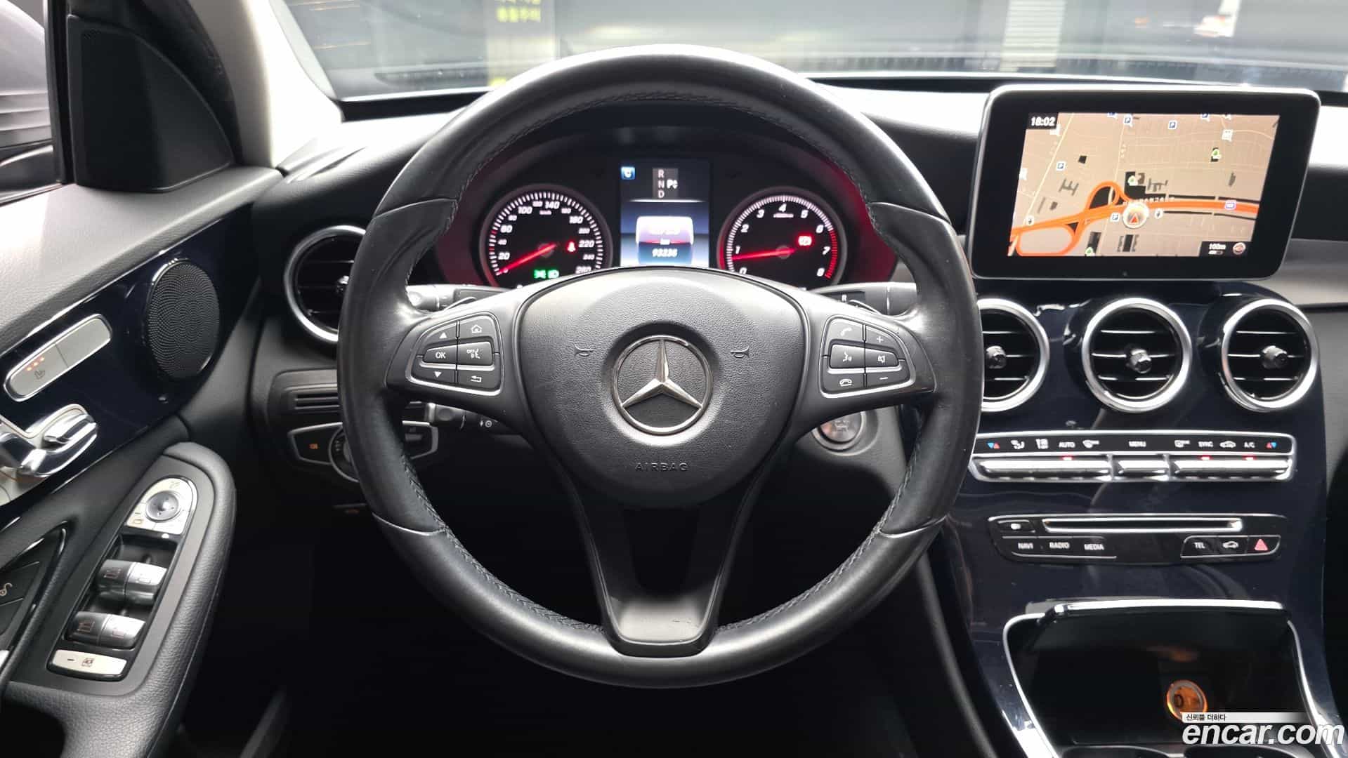 C-Class Mercedes-Benz 2016.2-OPTION-017