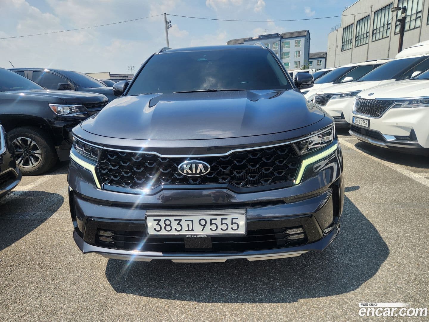 Main__Slider__Photo:Sorento Kia 2020.11-0