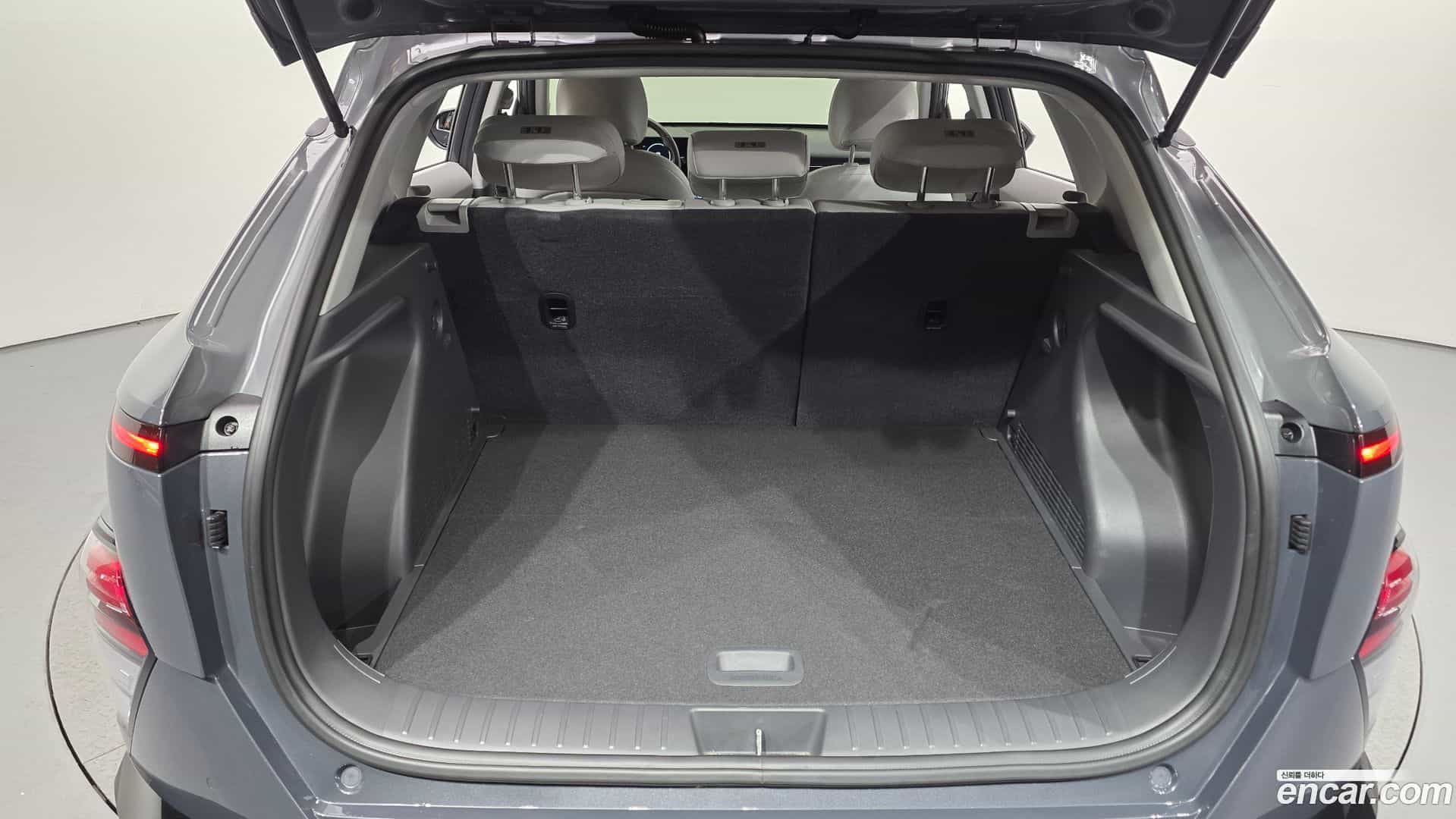 Kona Hyundai 2023.10-OPTION-021