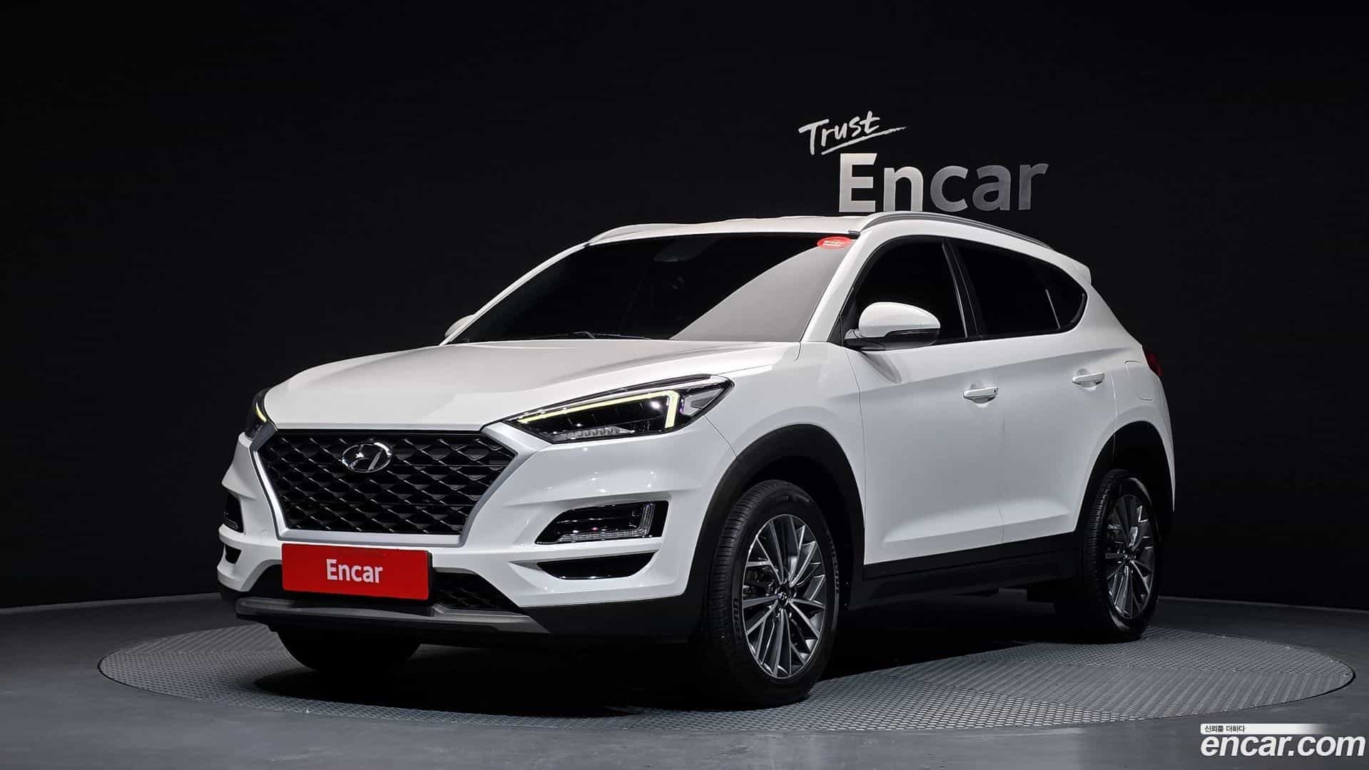 Tucson Hyundai 2018.10-OUTER-001