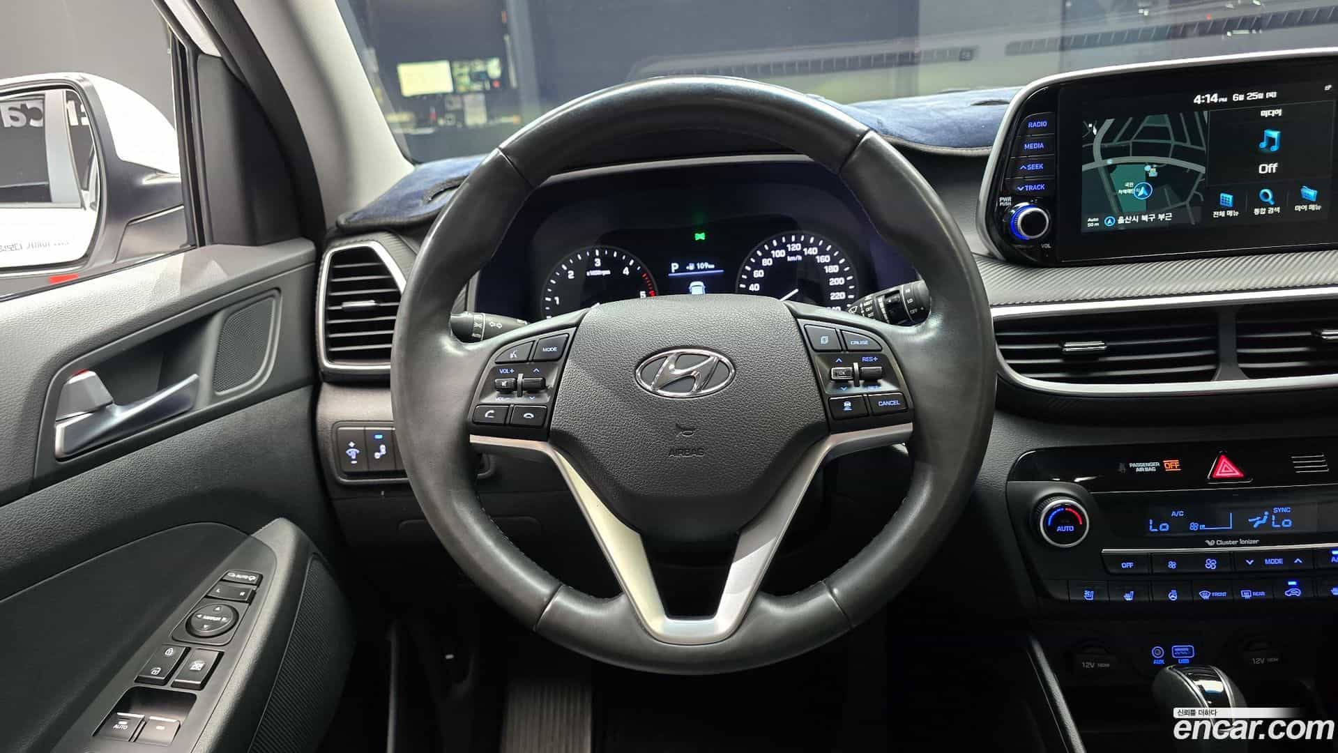 Tucson Hyundai 2018.10-OPTION-017