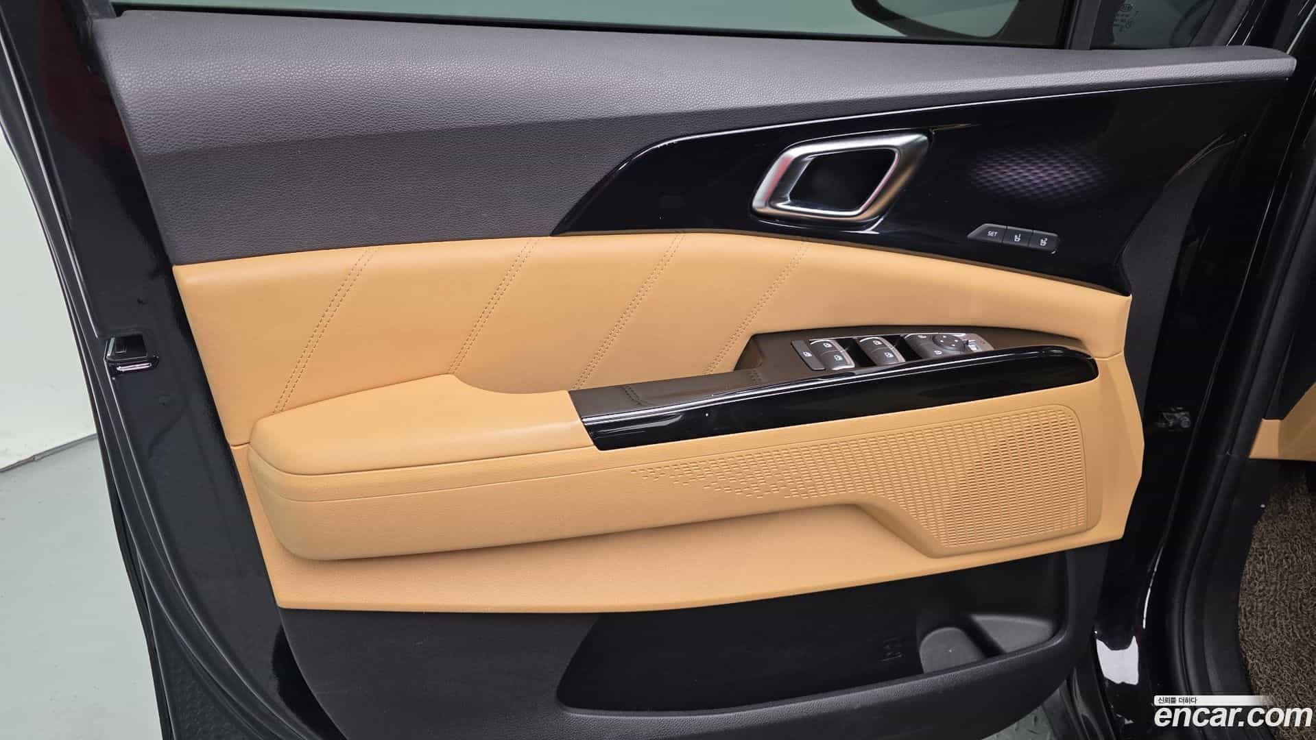 Canival Kia 2021.2-INNER-035