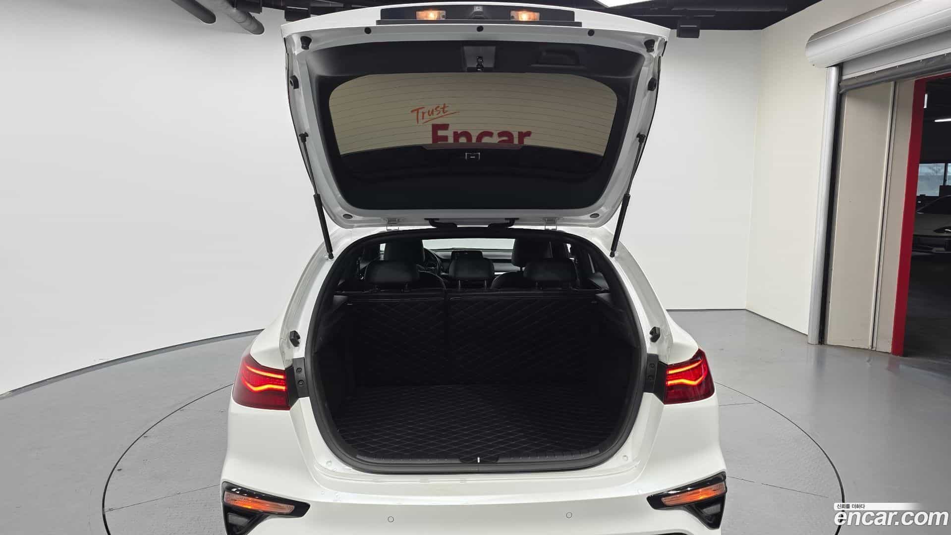 K3 Kia 2021.2-OPTION-024