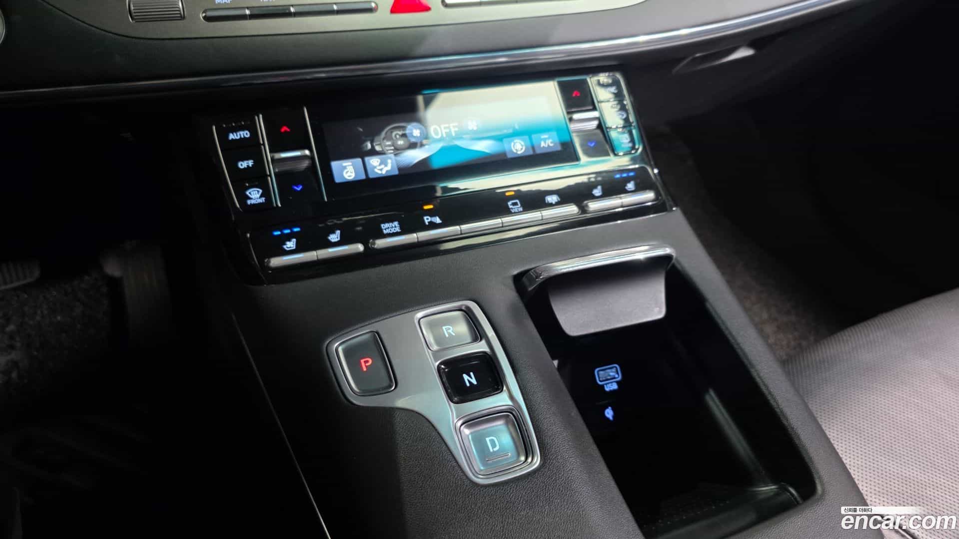 Grandeur Hyundai 2021.5-INNER-009