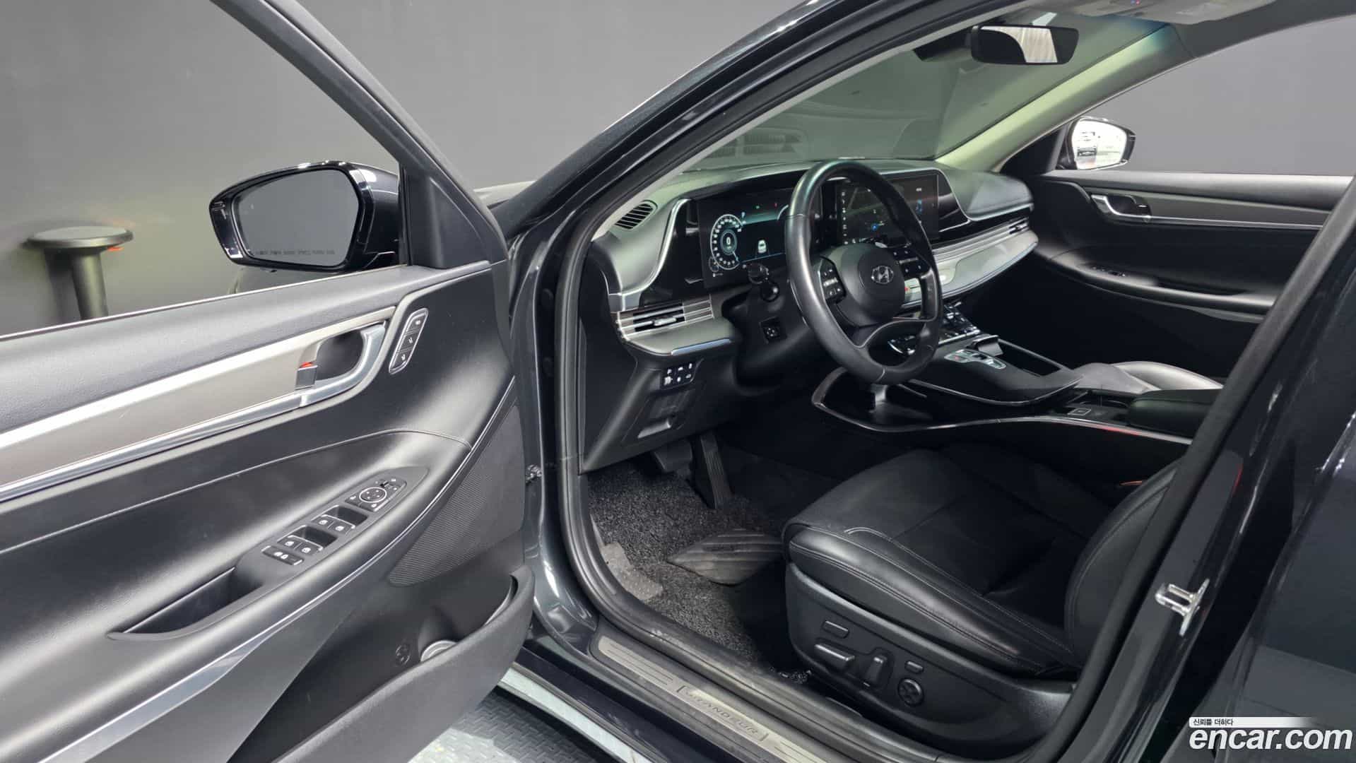 Grandeur Hyundai 2021.5-INNER-010