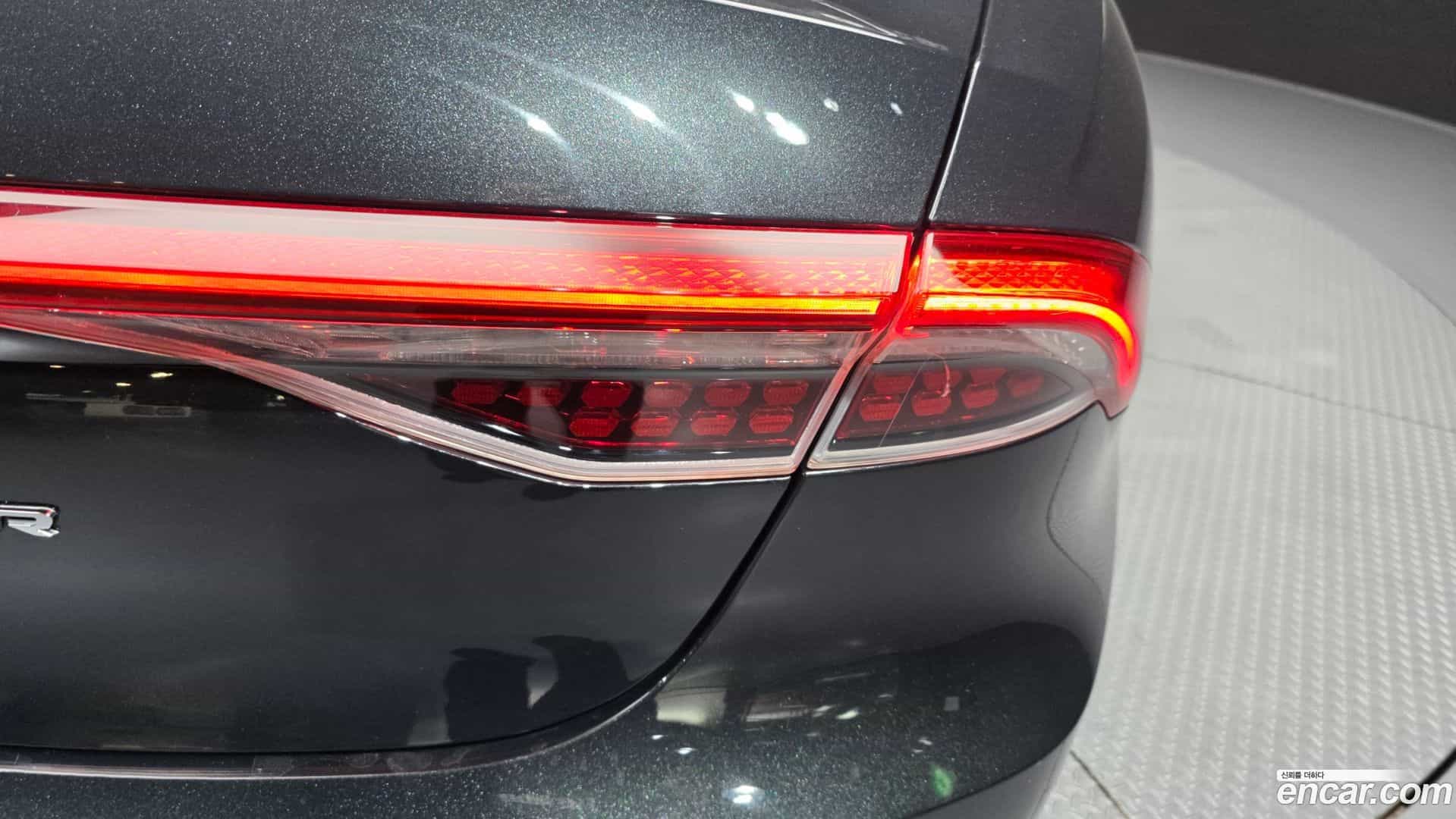 Grandeur Hyundai 2021.5-OUTER-033