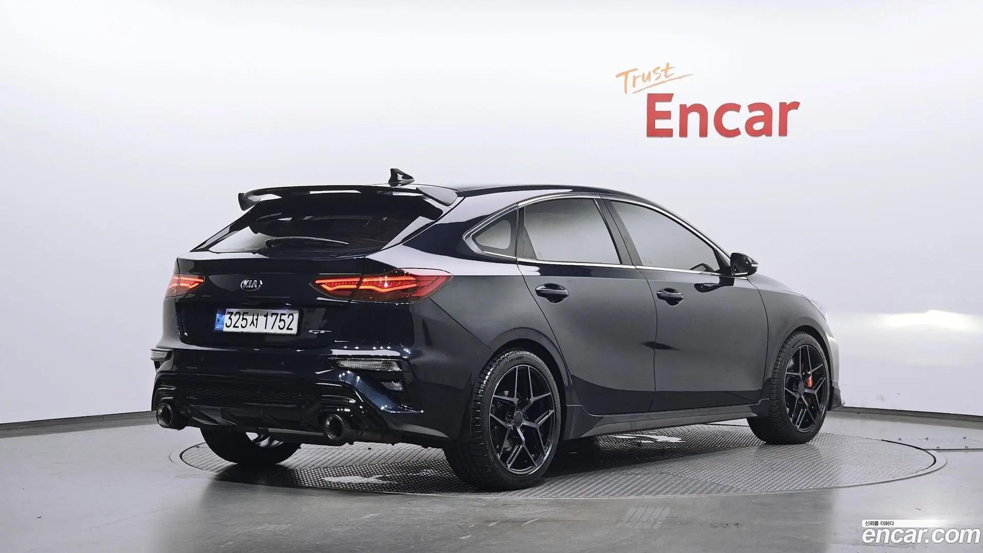 Main__Slider__Photo:K3 Kia 2020.2-1