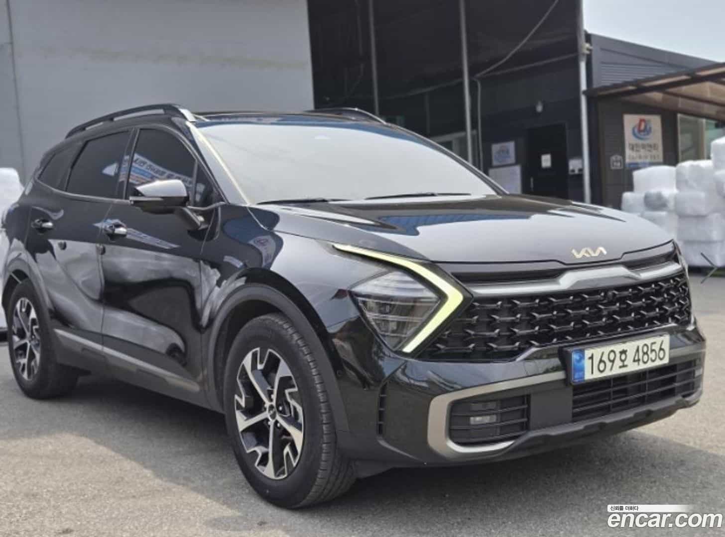 Sportage Kia 2021.10-OUTER-002