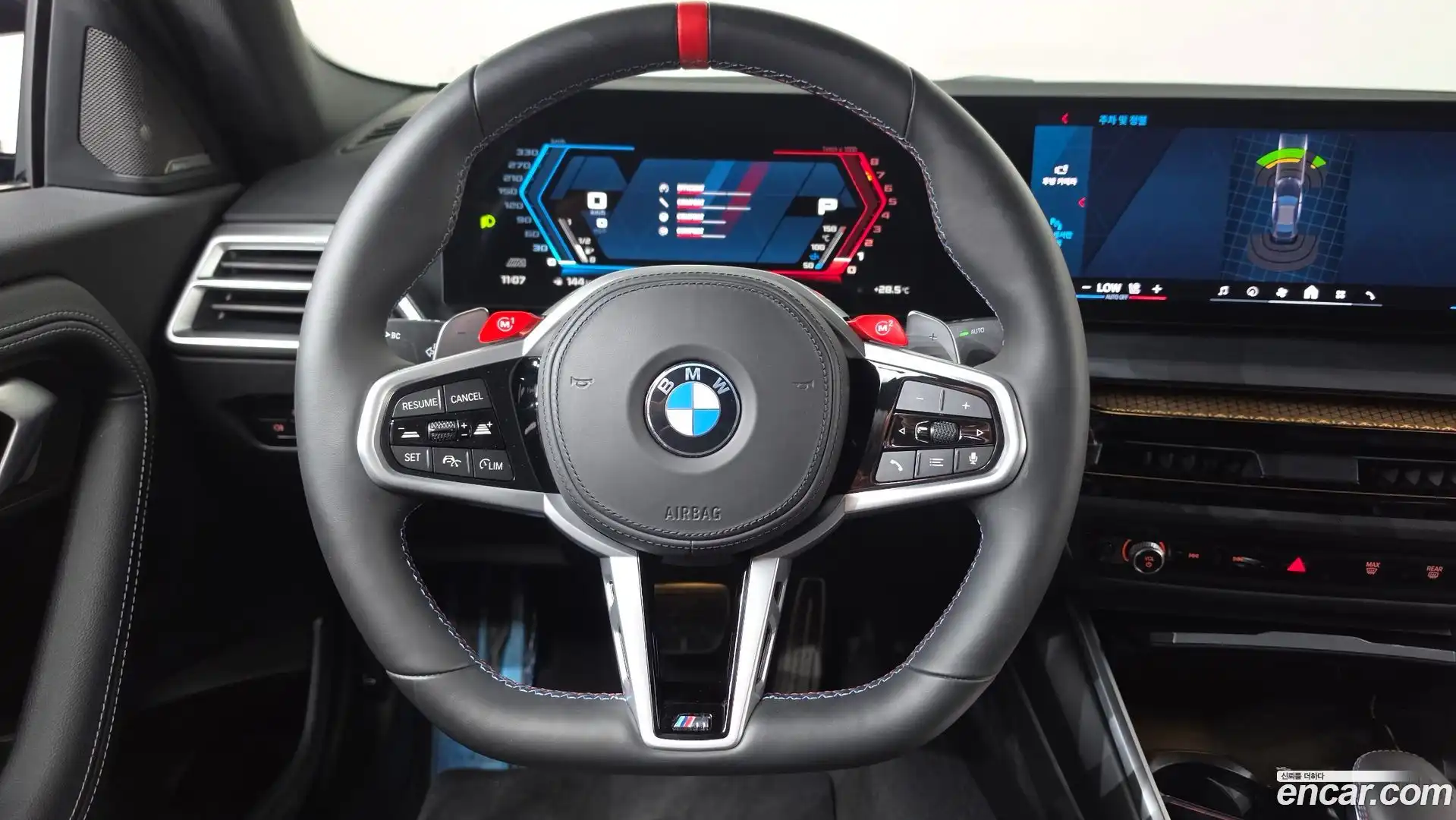 M2 BMW 2025.11-OPTION-016