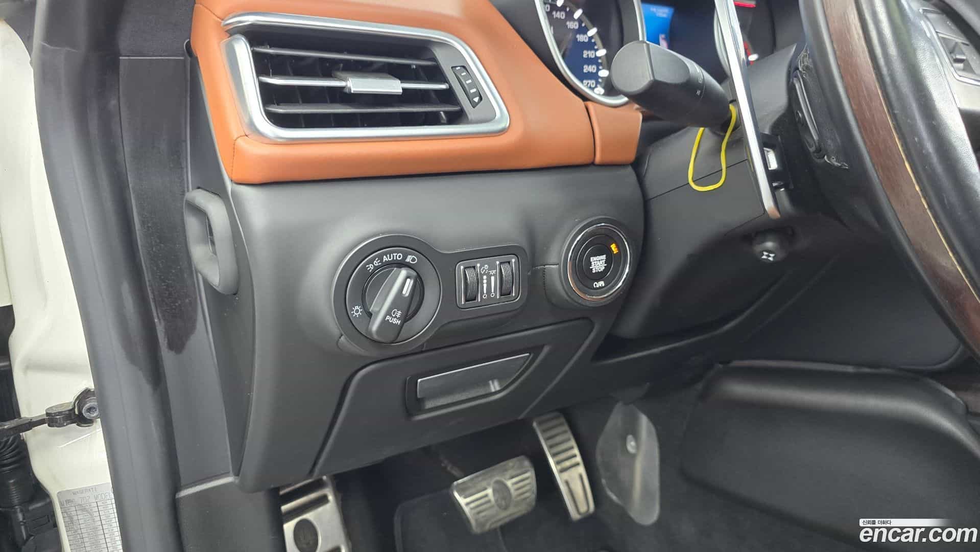 Ghibli Maserati 2019.11-OPTION-022