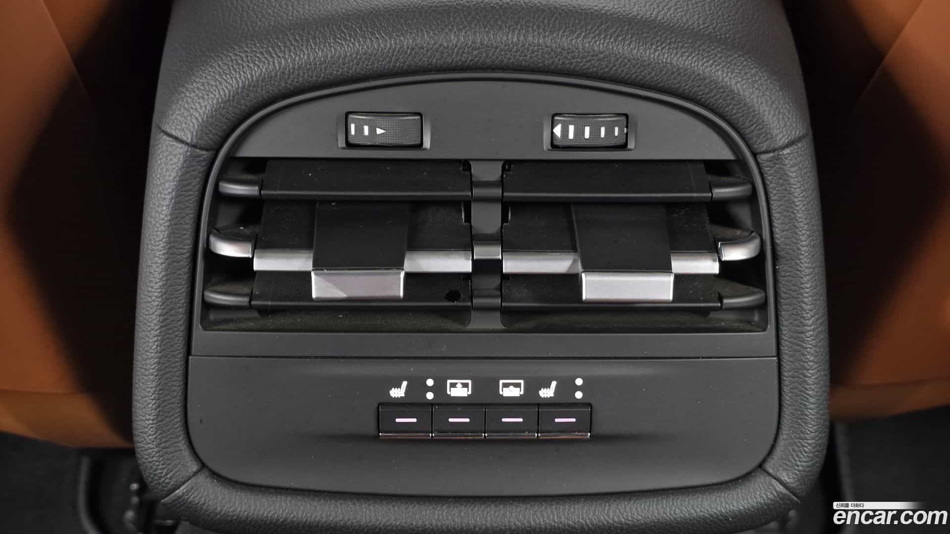 Ghibli Maserati 2019.11-OPTION-023