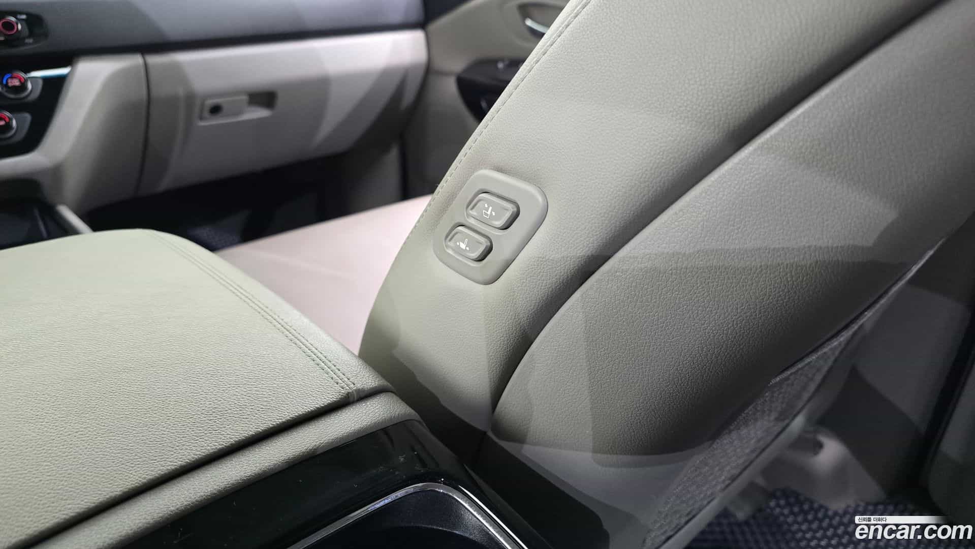 Canival Kia 2019.5-OPTION-020