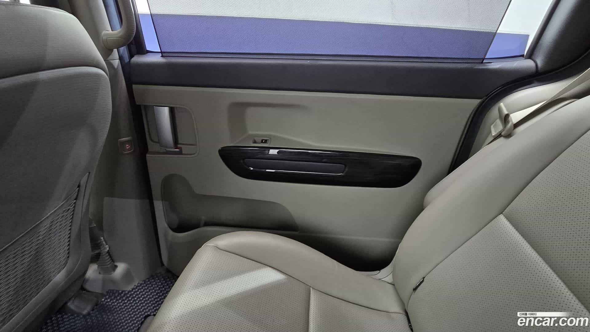 Canival Kia 2019.5-INNER-035