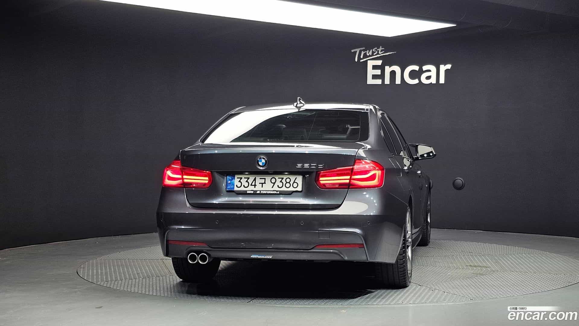 3-Series BMW 2018.1-OUTER-004