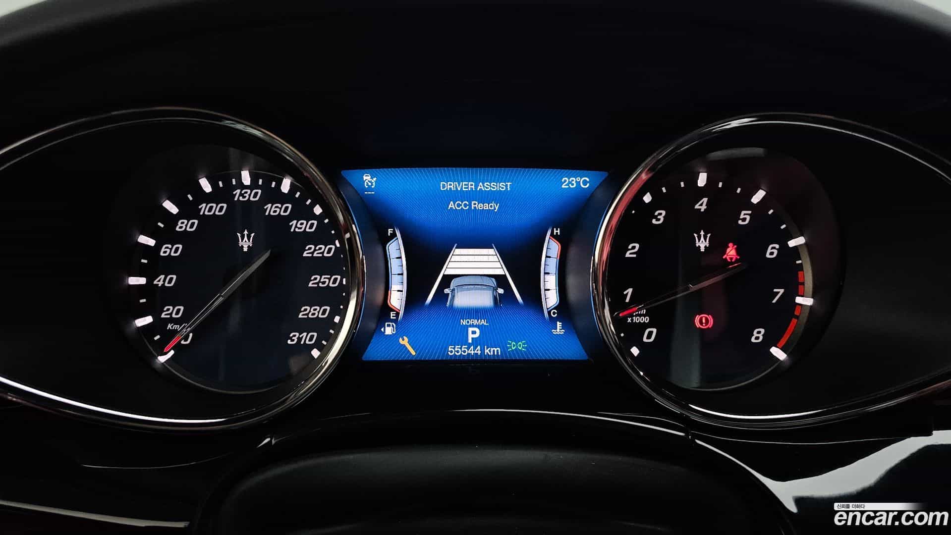 Quattroporte Maserati 2020.11-INNER-008