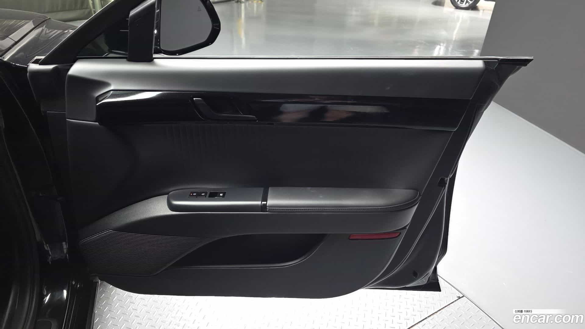 Grandeur Hyundai 2023.10-INNER-034