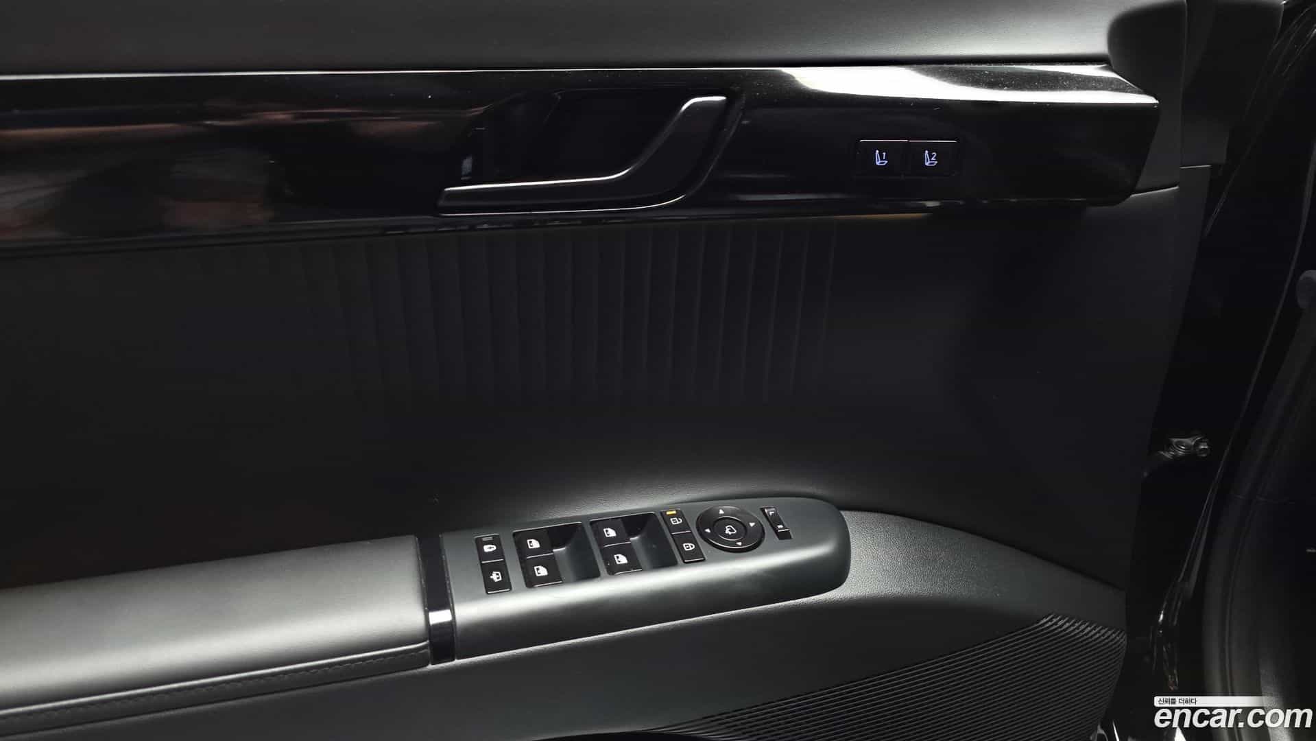 Grandeur Hyundai 2023.10-OPTION-045